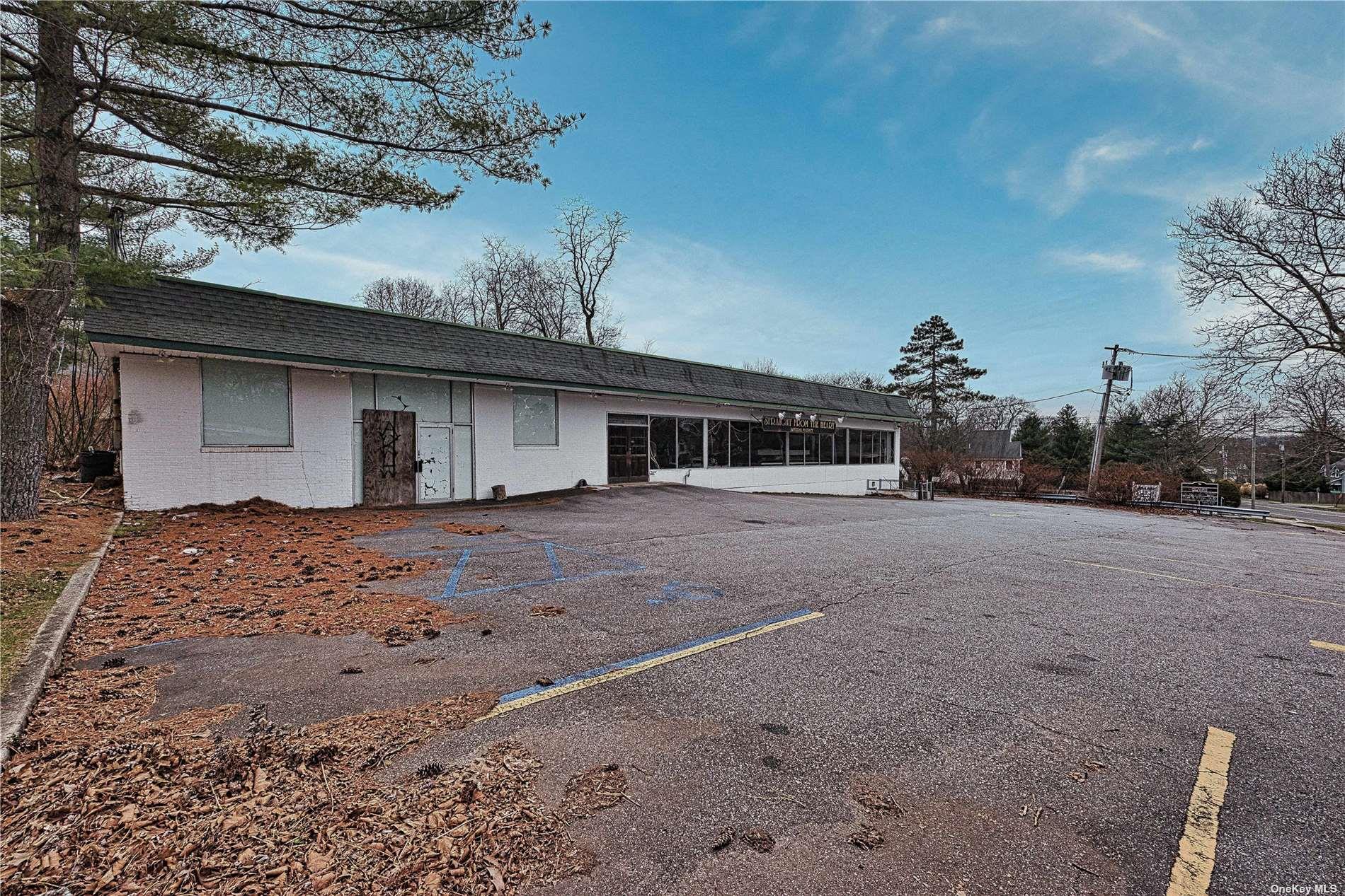 #3 photo, 80 E Main Street, サフォーク郡 Huntington , NY 11743