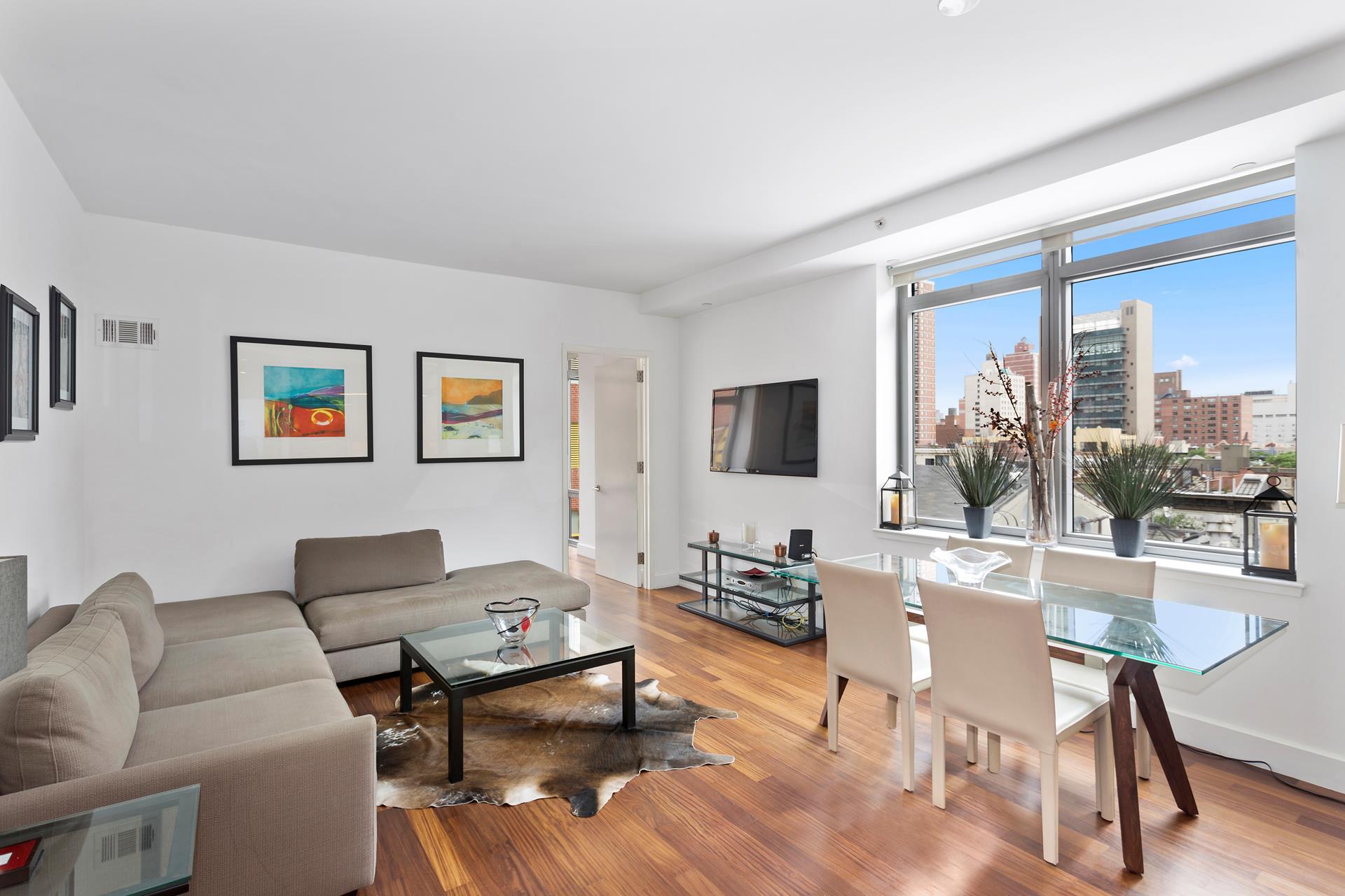 #1 photo, 333 East 91st Street, Yorkville , NY 10128