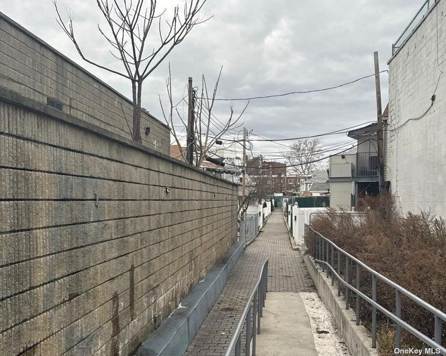 #9 photo, 14A Lake Avenue, Brooklyn , NY 11235