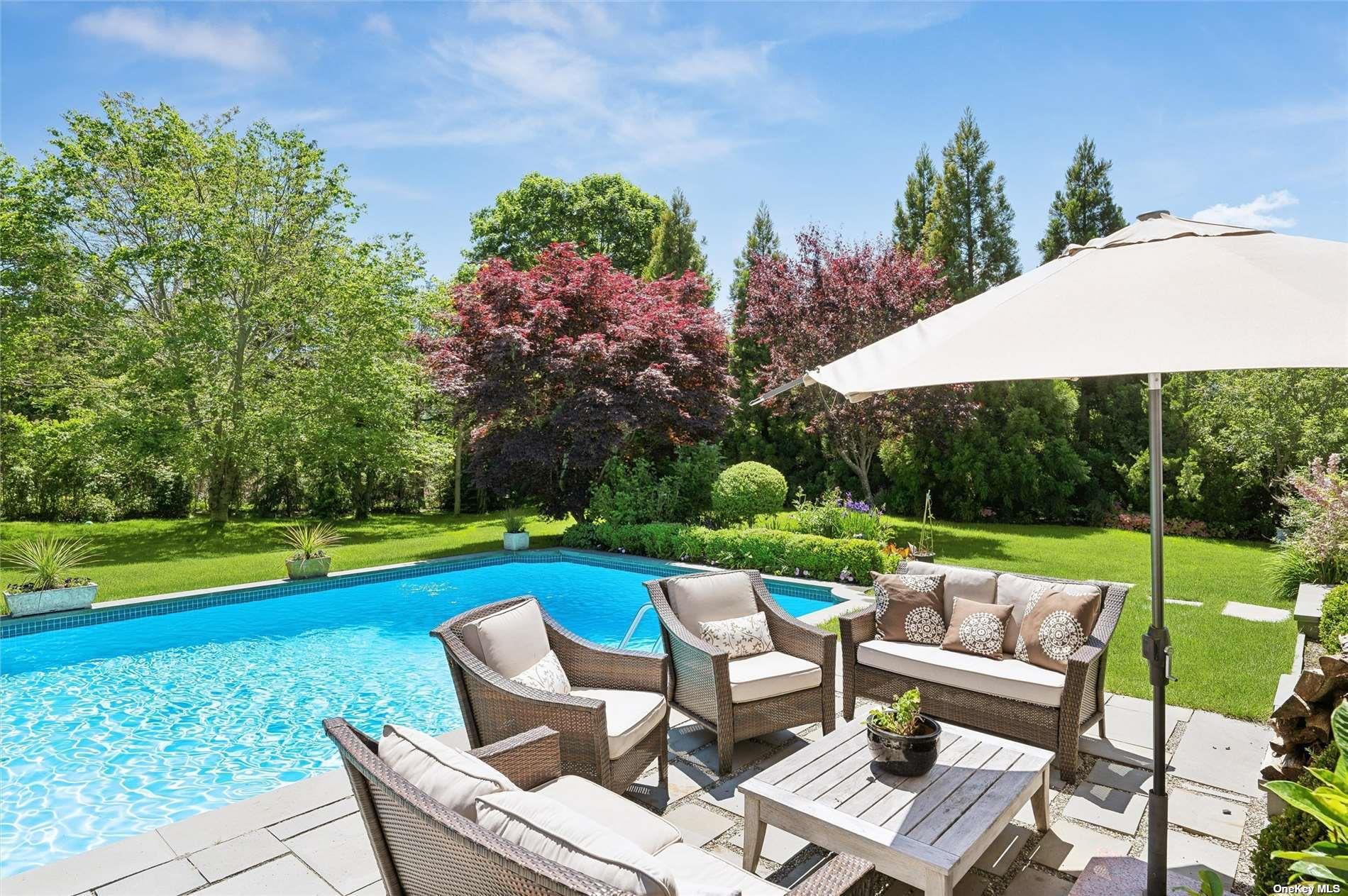 #16 photo, 686 Hill Street, サフォーク郡 Southampton , NY 11968