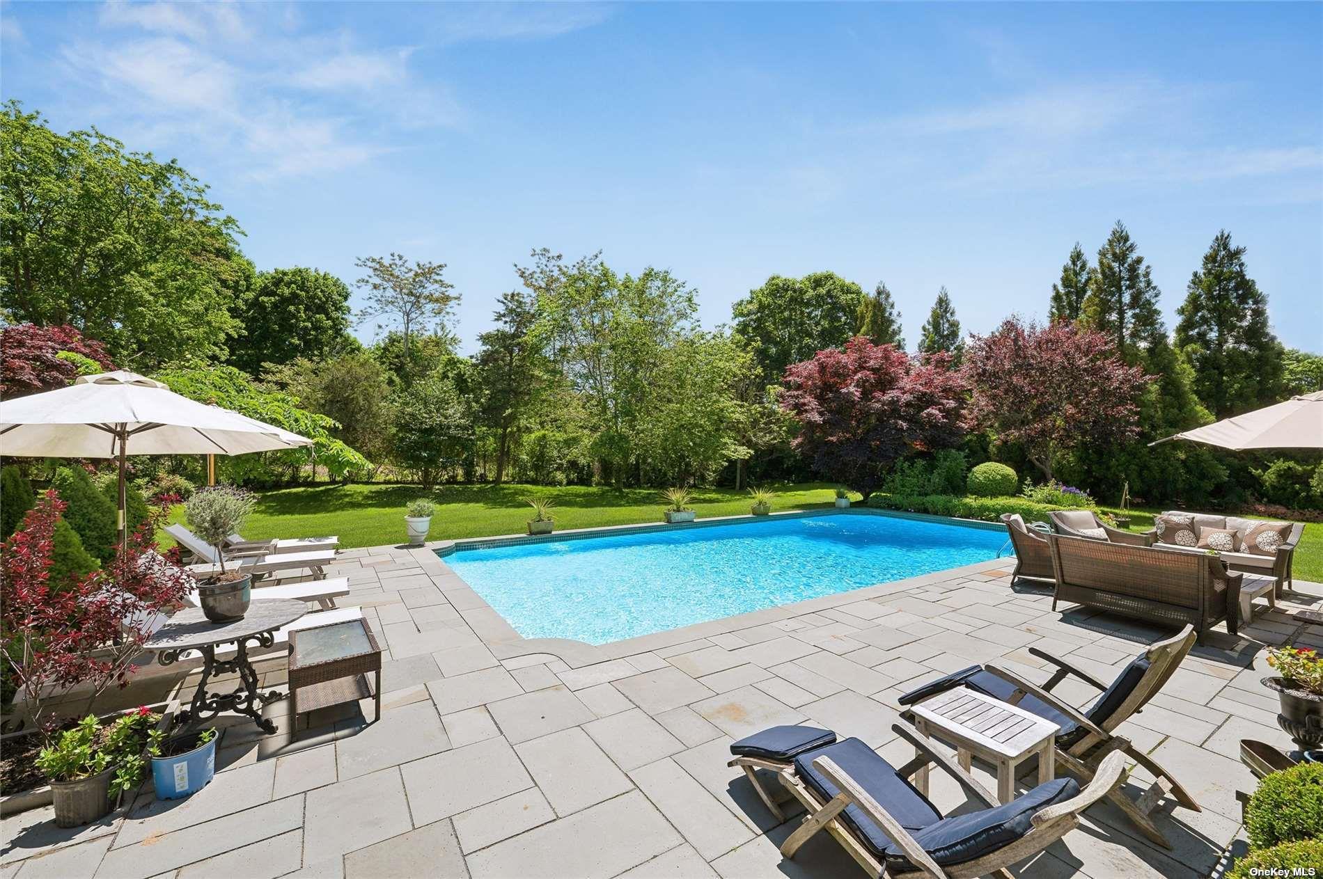 #18 photo, 686 Hill Street, サフォーク郡 Southampton , NY 11968