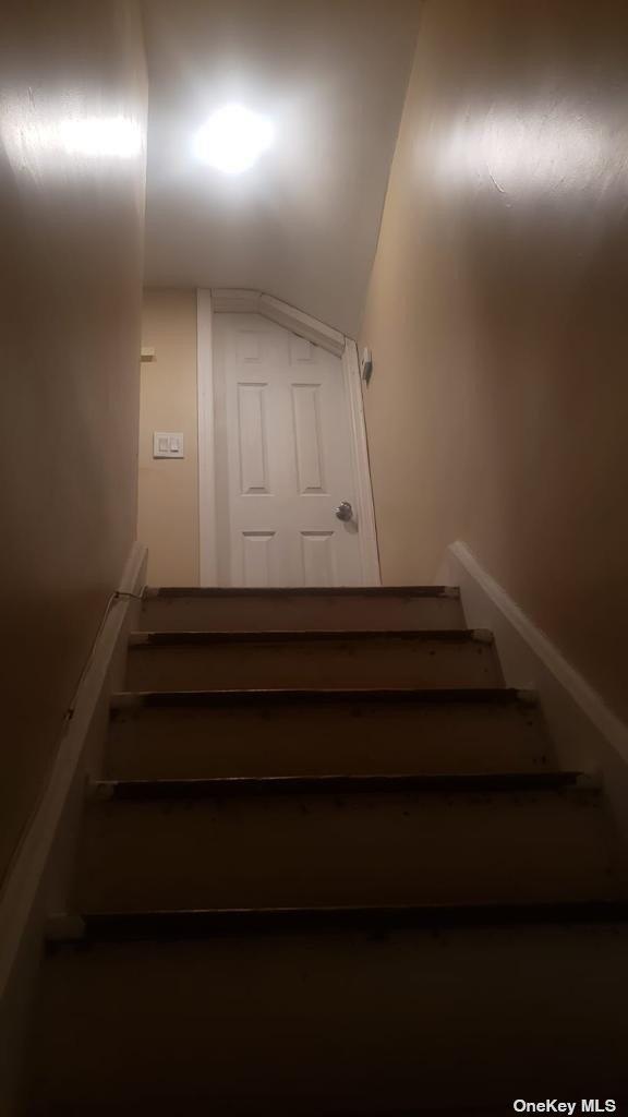 #8 photo, 644 Guy Lombardo Avenue, ナッソー郡 Freeport , NY 11520