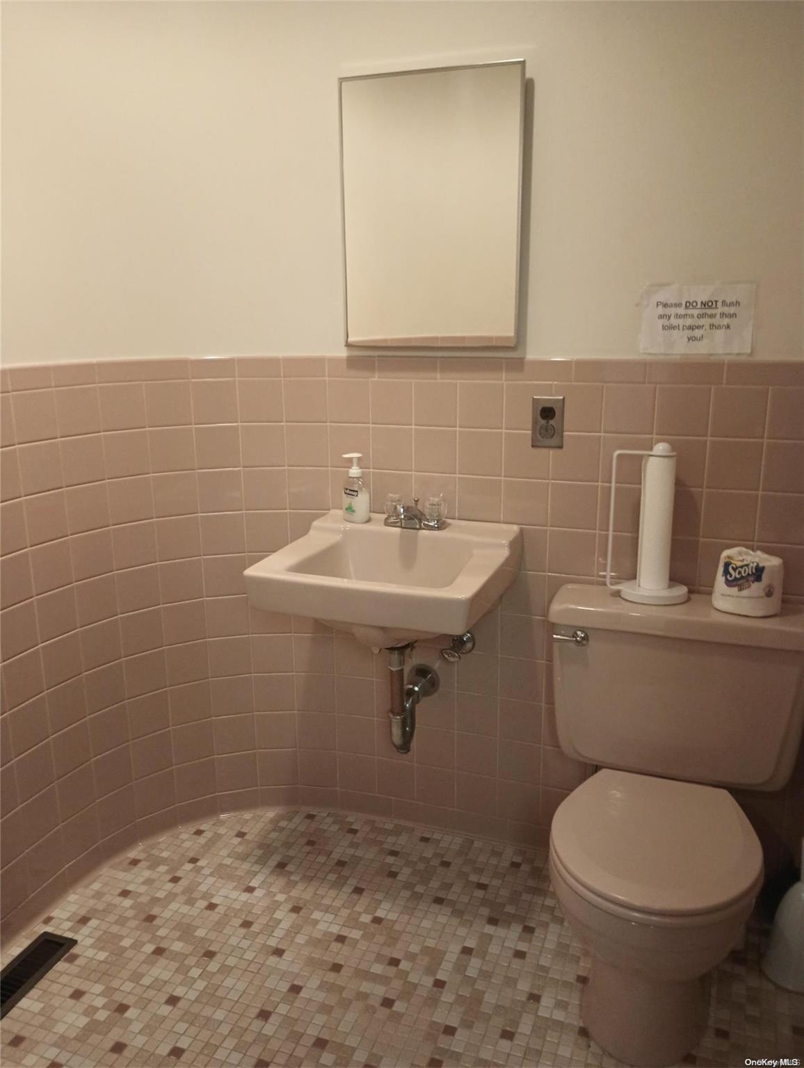 #11 photo, 299 Main Street, サフォーク郡 Northport , NY 11768