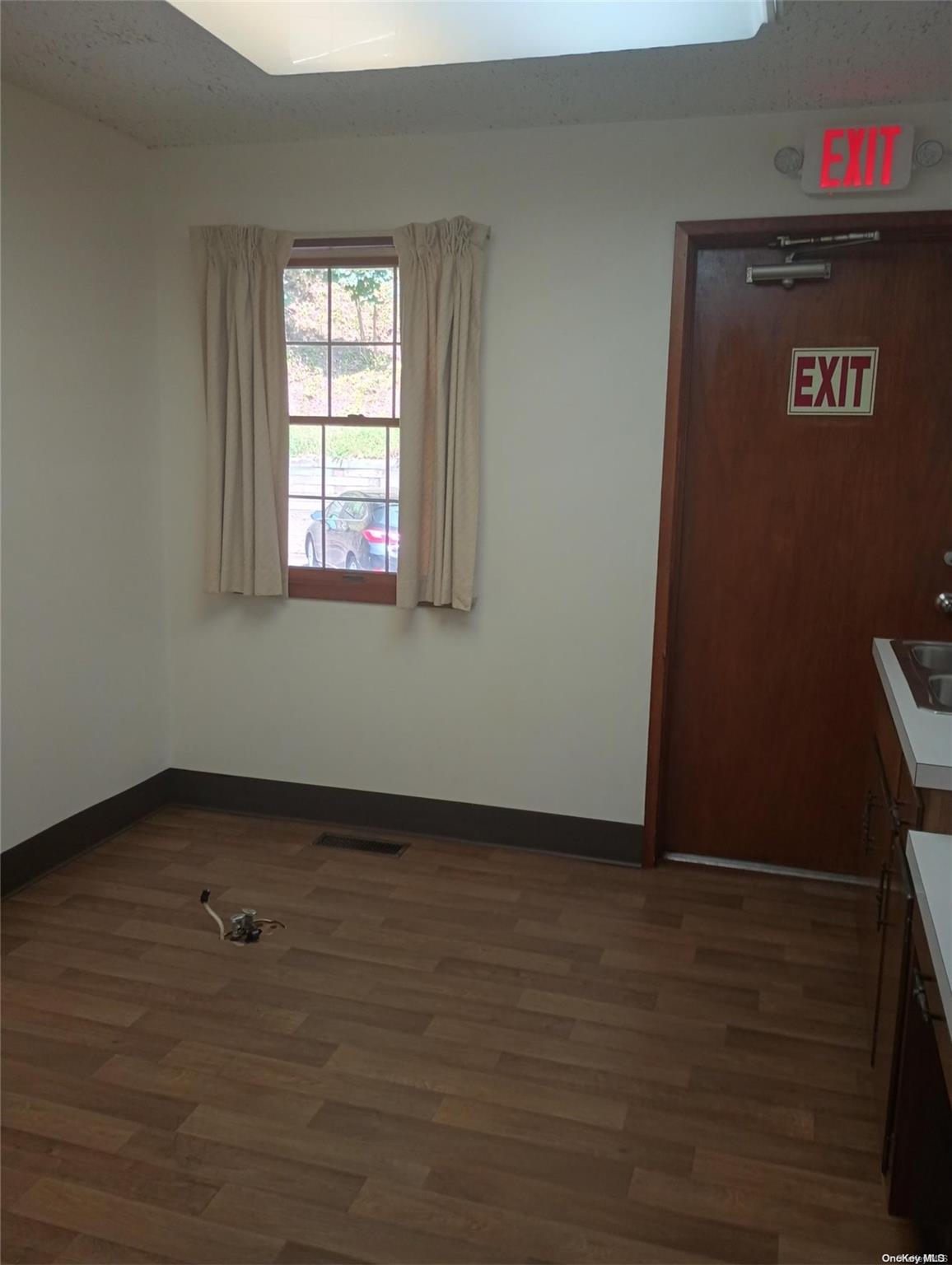 #8 photo, 299 Main Street, サフォーク郡 Northport , NY 11768