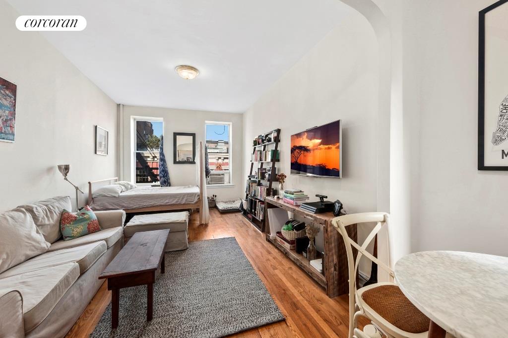 #1 photo, 38 MORTON Street, Манхэттен ‖ West Village , NY 10014