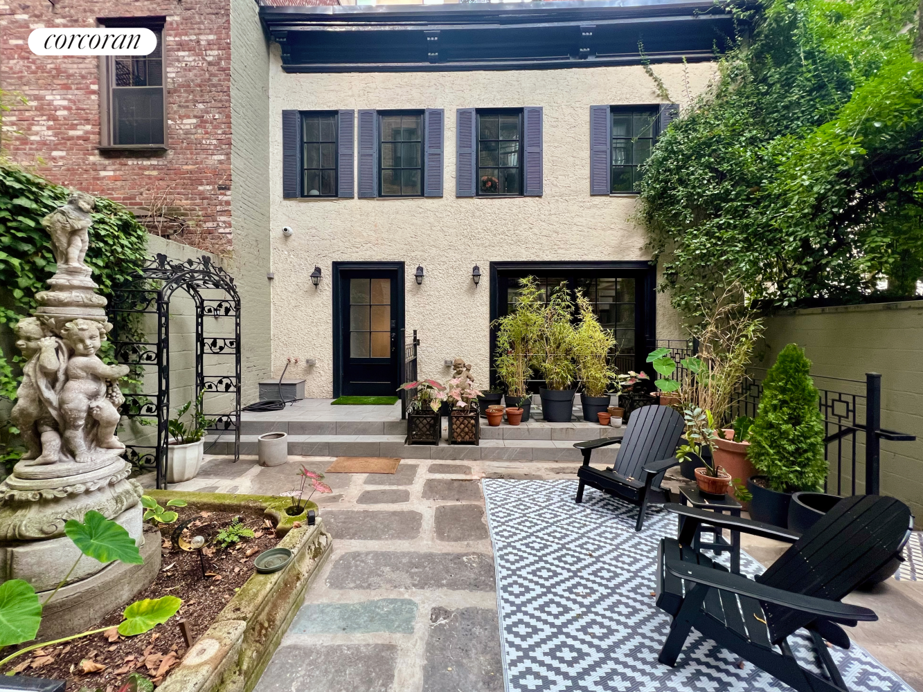 #1 photo, 405 W 44TH Street, 曼哈顿 中城西区 Hells Kitchen , NY 10036