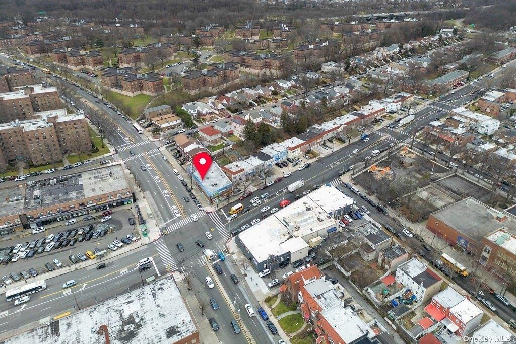 #4 photo, 87-87 Francis Lewis Boulevard, クイーンズ区 Queens Village , NY 11427