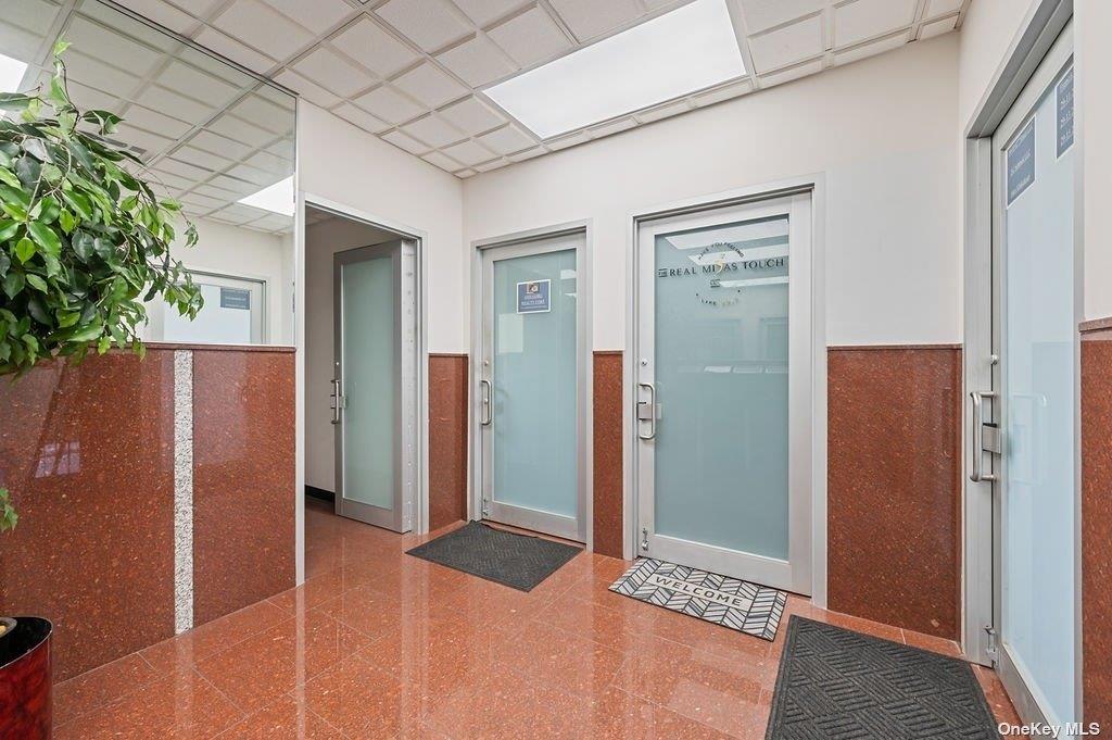 #6 photo, 87-87 Francis Lewis Boulevard, クイーンズ区 Queens Village , NY 11427