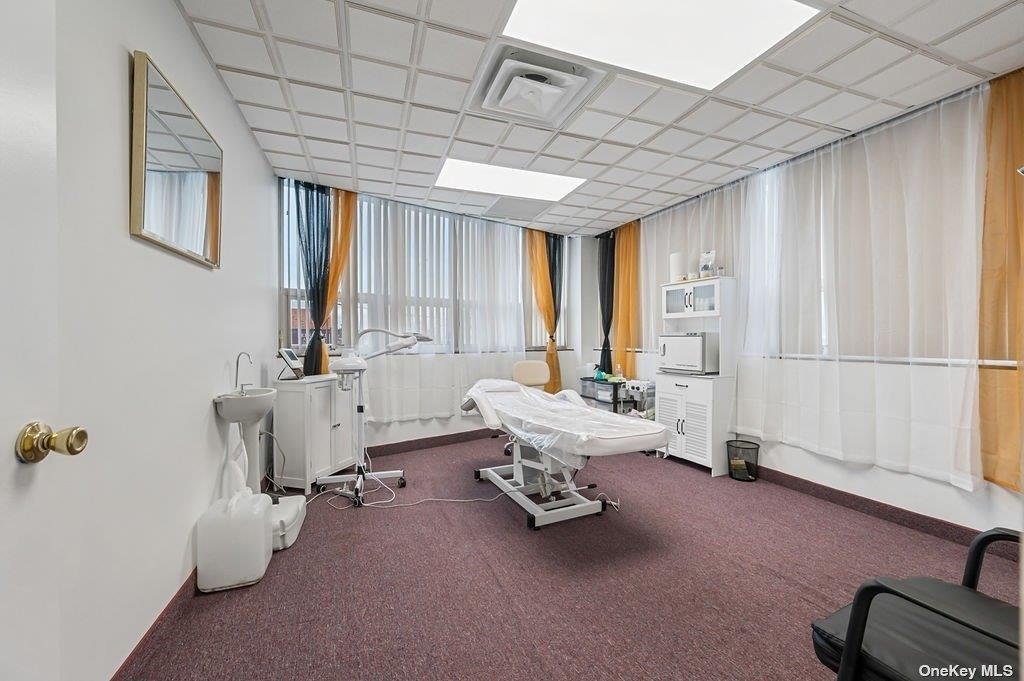 #9 photo, 87-87 Francis Lewis Boulevard, クイーンズ区 Queens Village , NY 11427