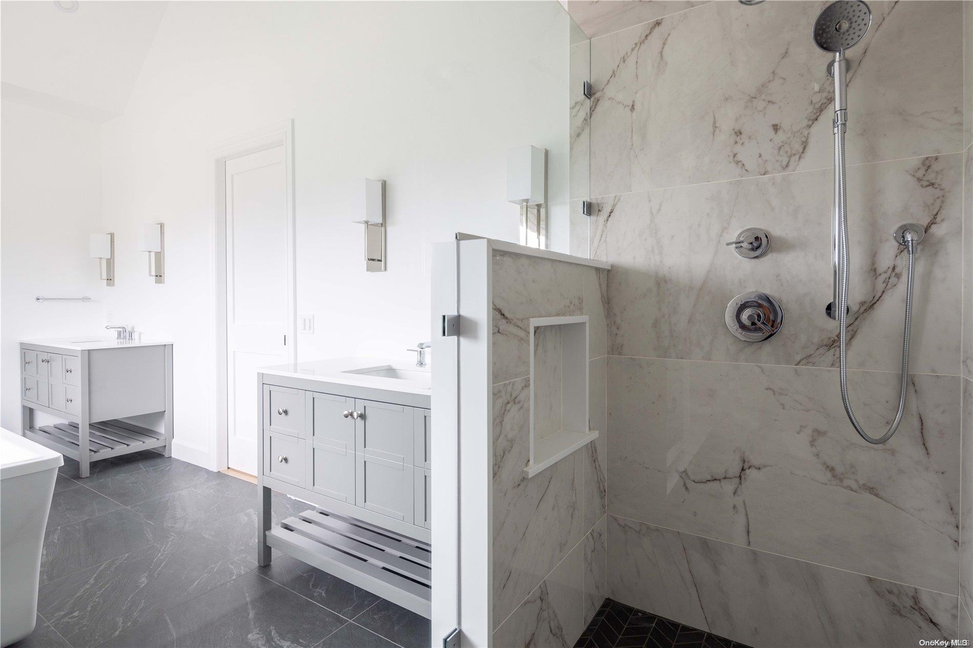 #12 photo, 150 N Hillcrest Drive, サフォーク郡 Orient , NY 11957