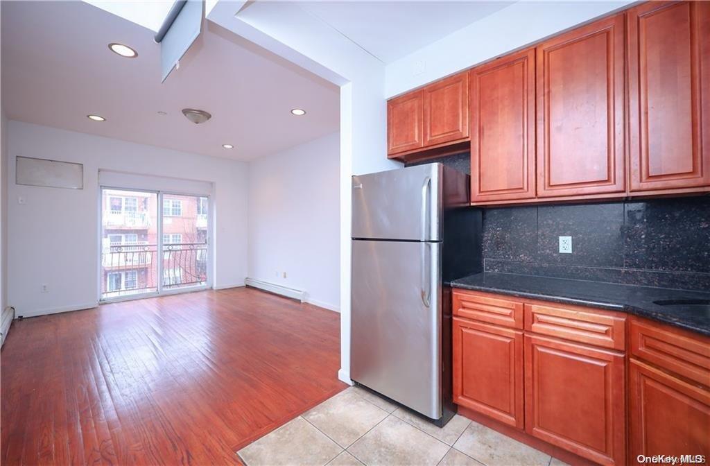 #9 photo, 754 40th Street, ブルックリン区 Brooklyn , NY 11232