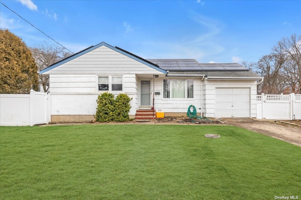 #1 photo, 133 W 19th Street, Huntington Station , NY 11746