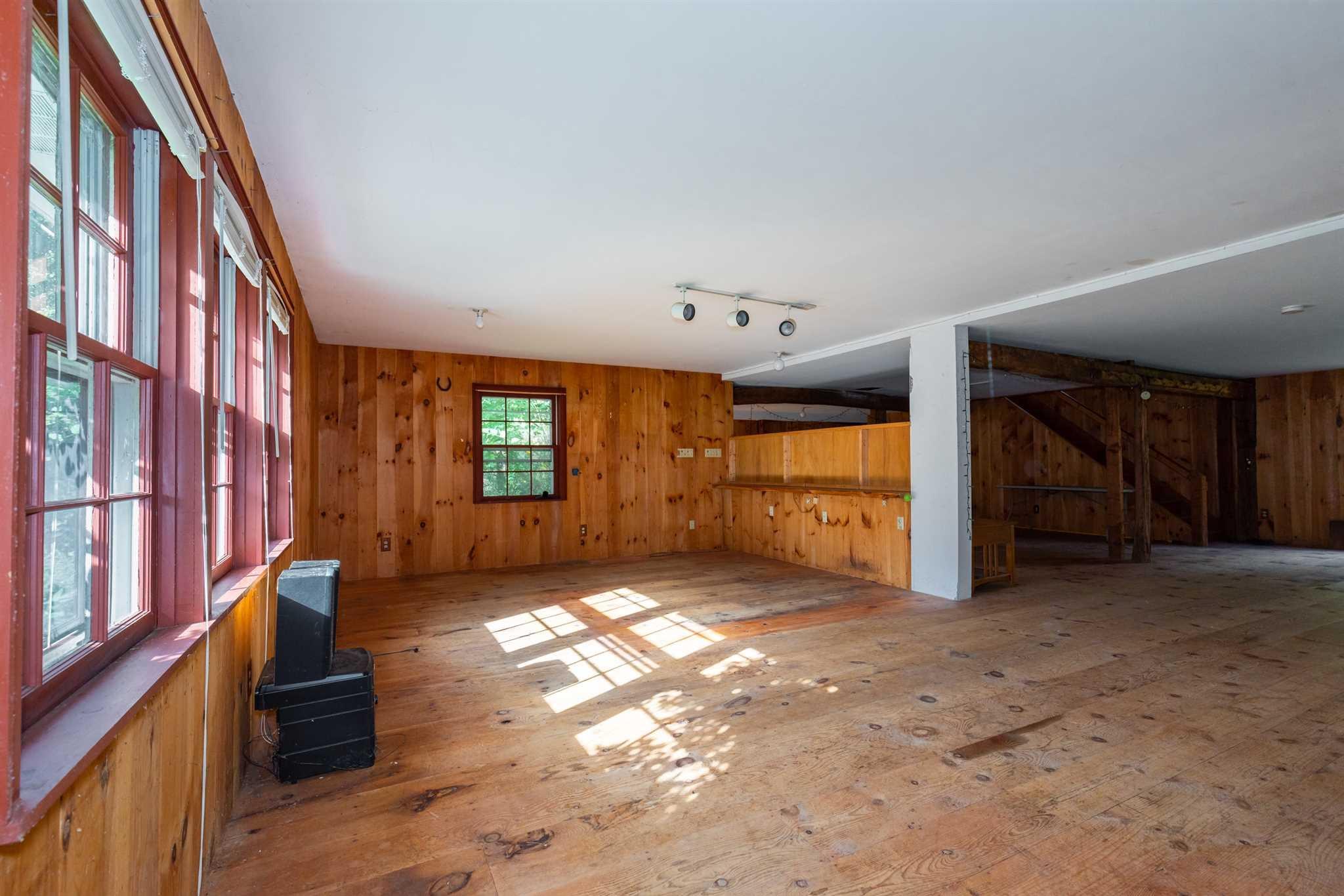 #10 photo, 2723 ROUTE 82, Lagrangeville , NY 12540