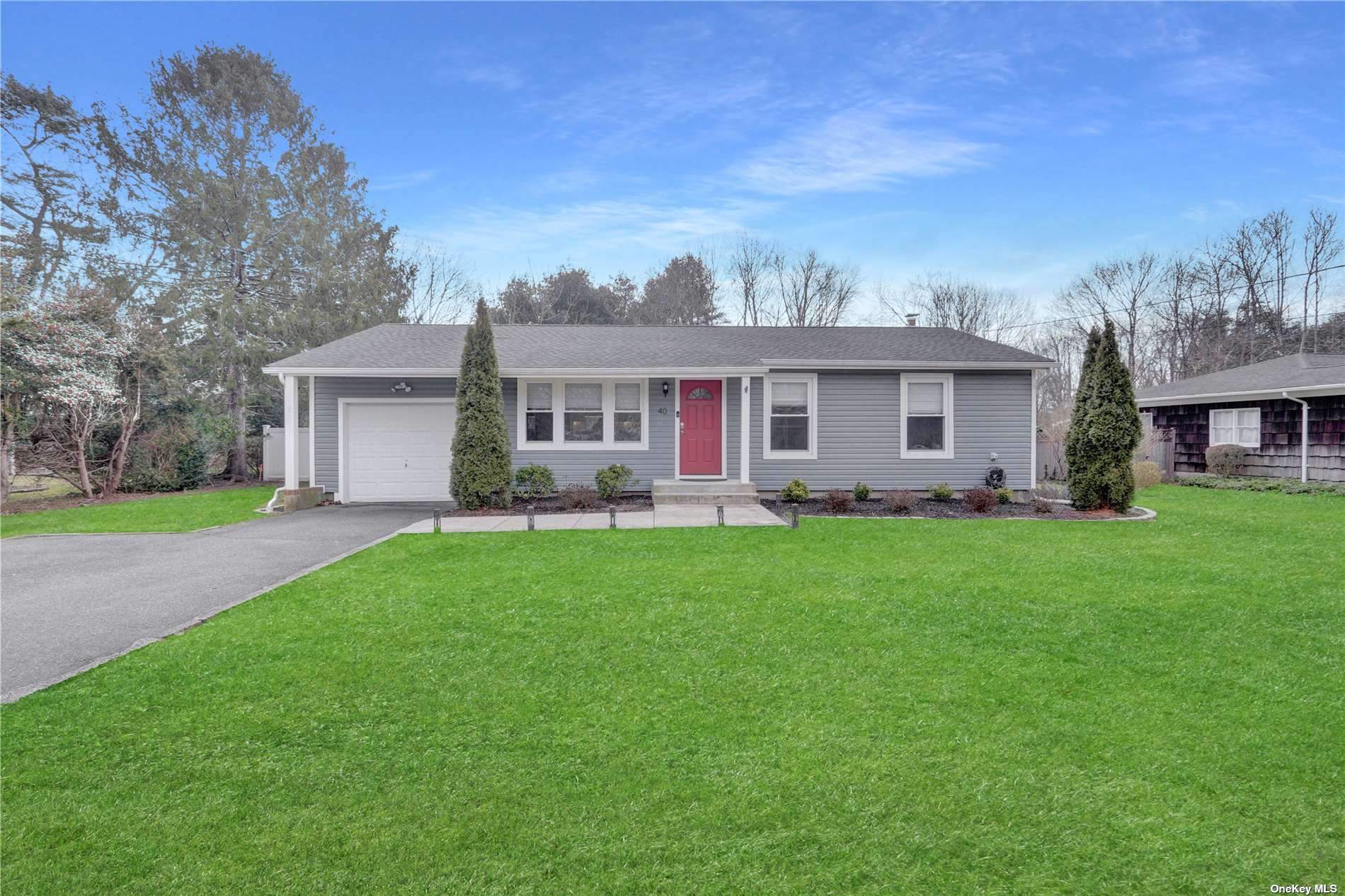 #1 photo, 40 S Country Road, Brookhaven , NY 11719