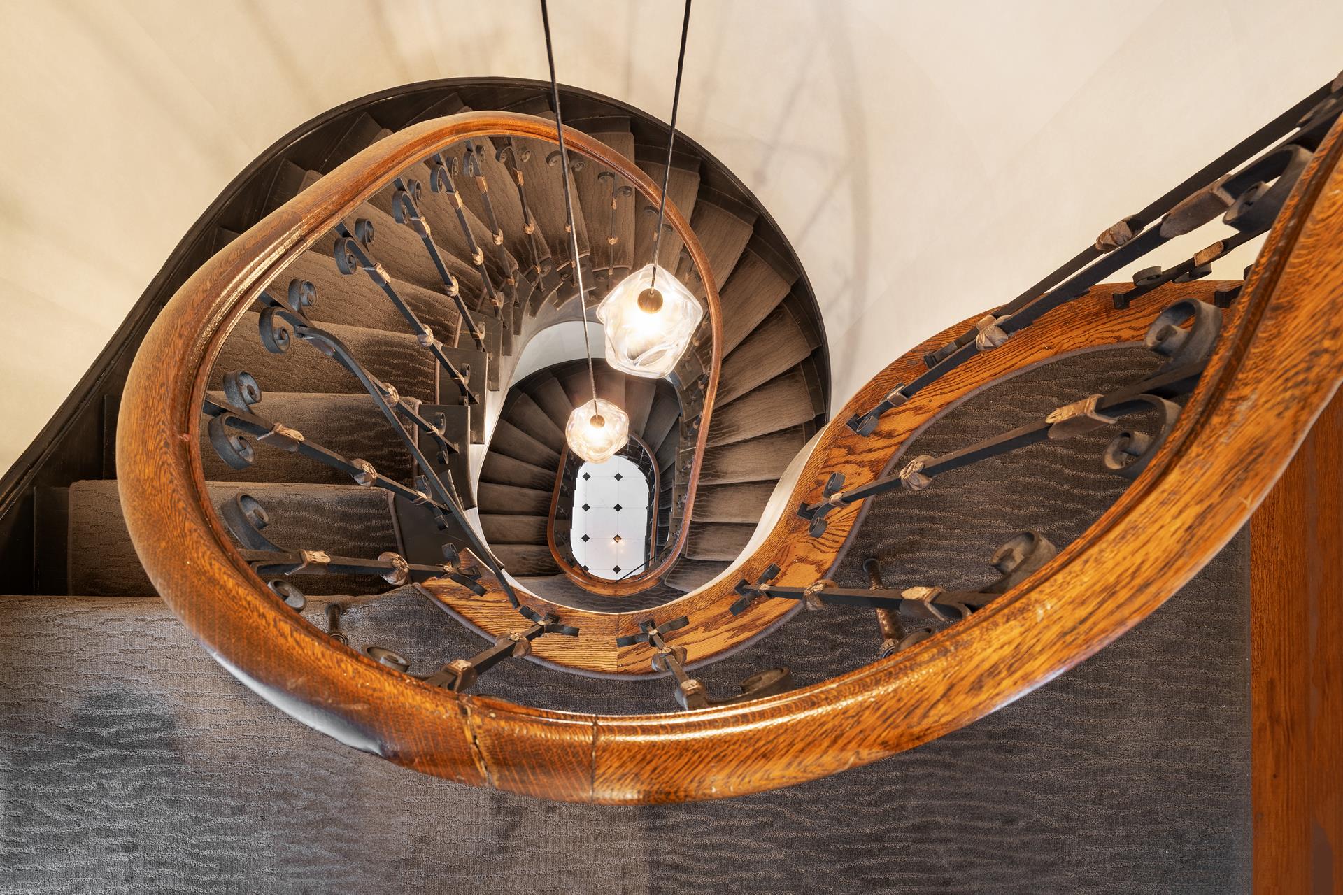 #8 photo, 2 E 70TH Street, マンハッタン Lenox Hill , NY 10021