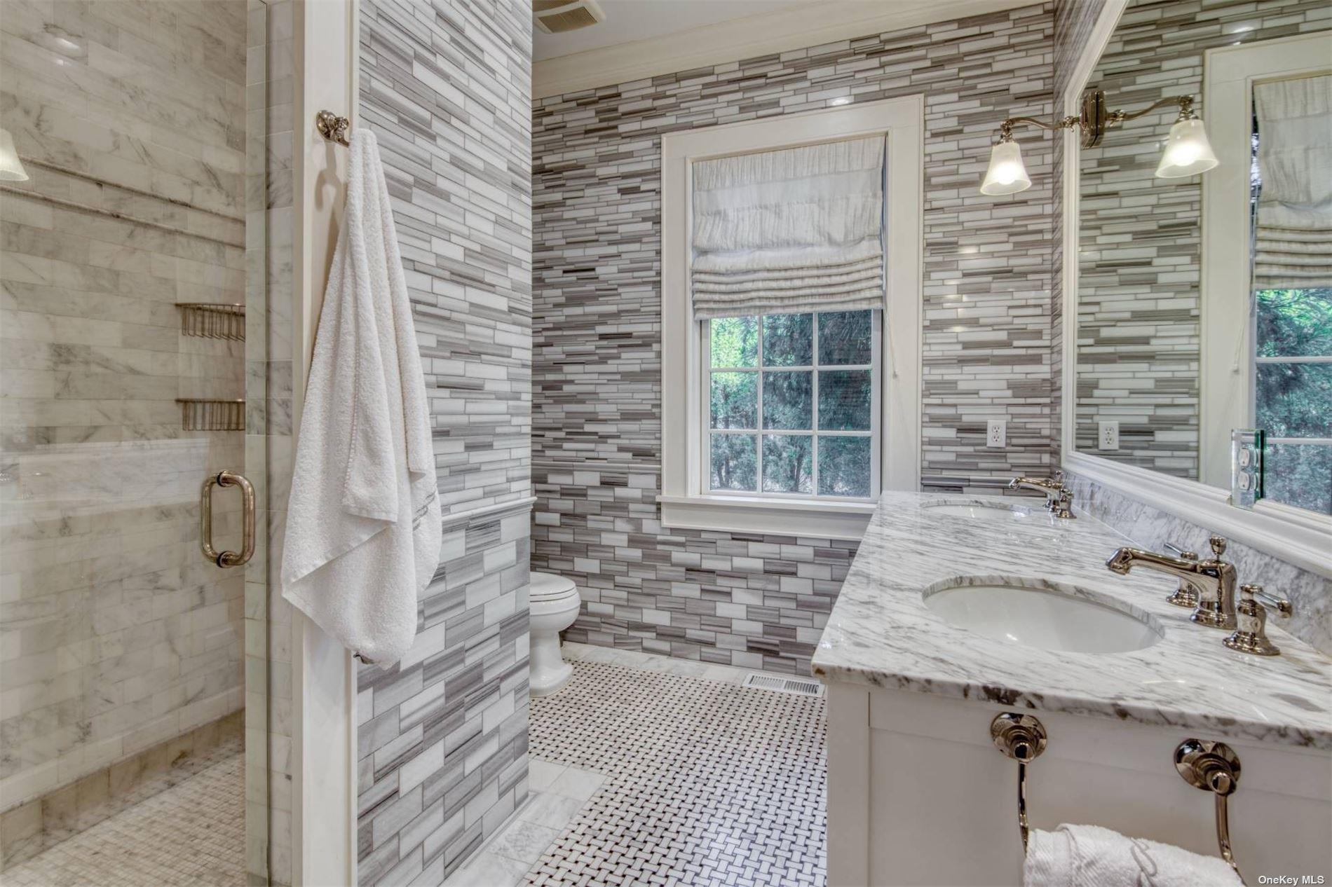 #7 photo, 115 Toylsome Lane, サフォーク郡 Southampton , NY 11968