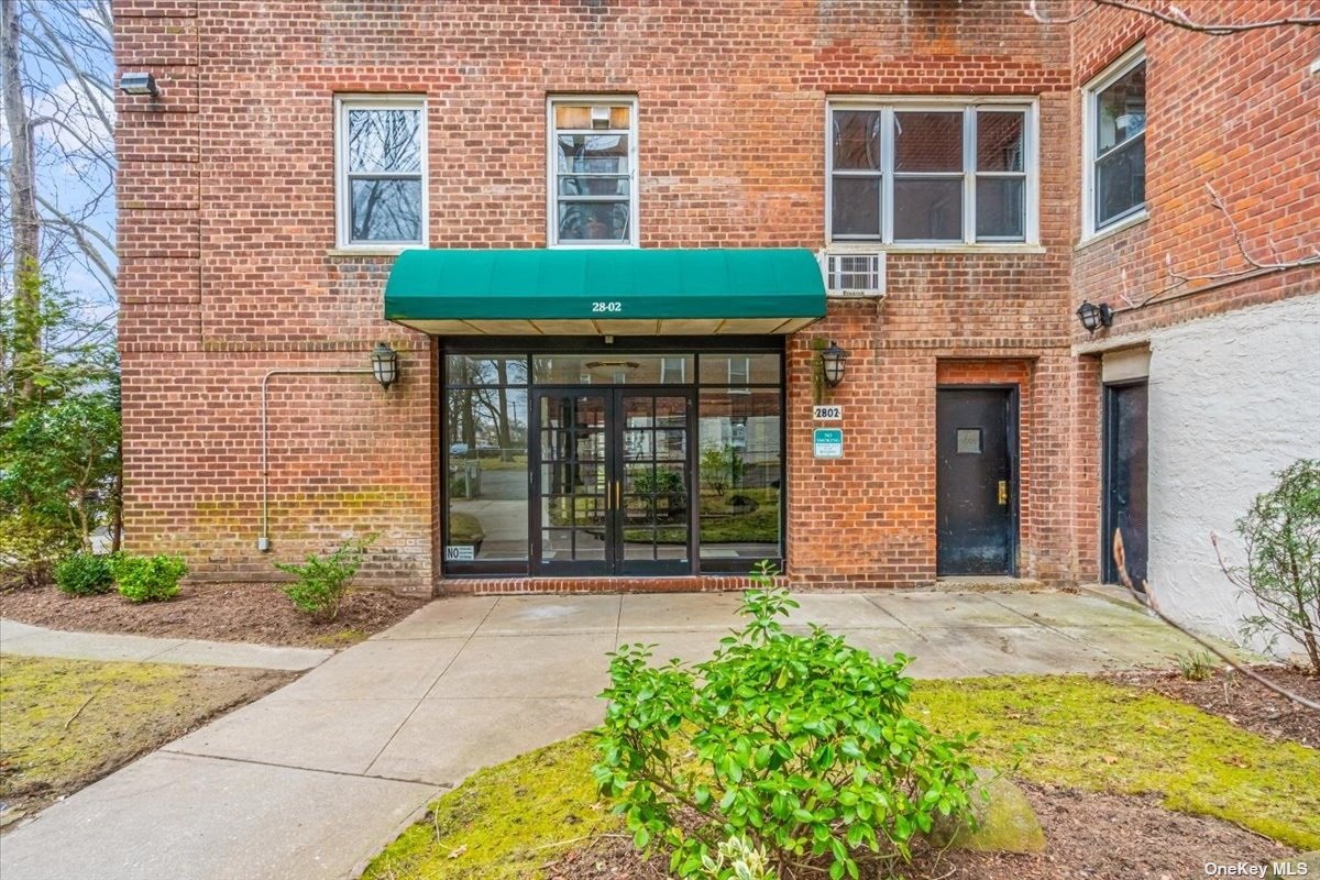 #1 photo, 28-02 Parsons Blvd, Flushing , NY 11354