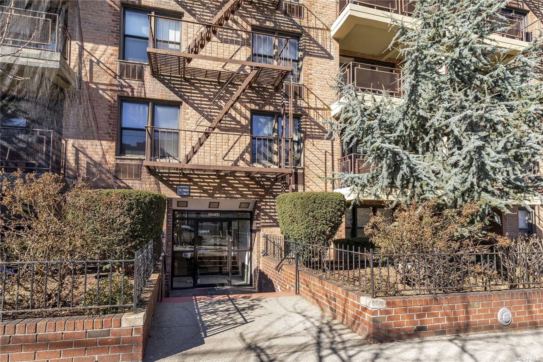 #1 photo, 25-34 Crescent Street, 皇后区 阿士多利亚 Astoria , NY 11102