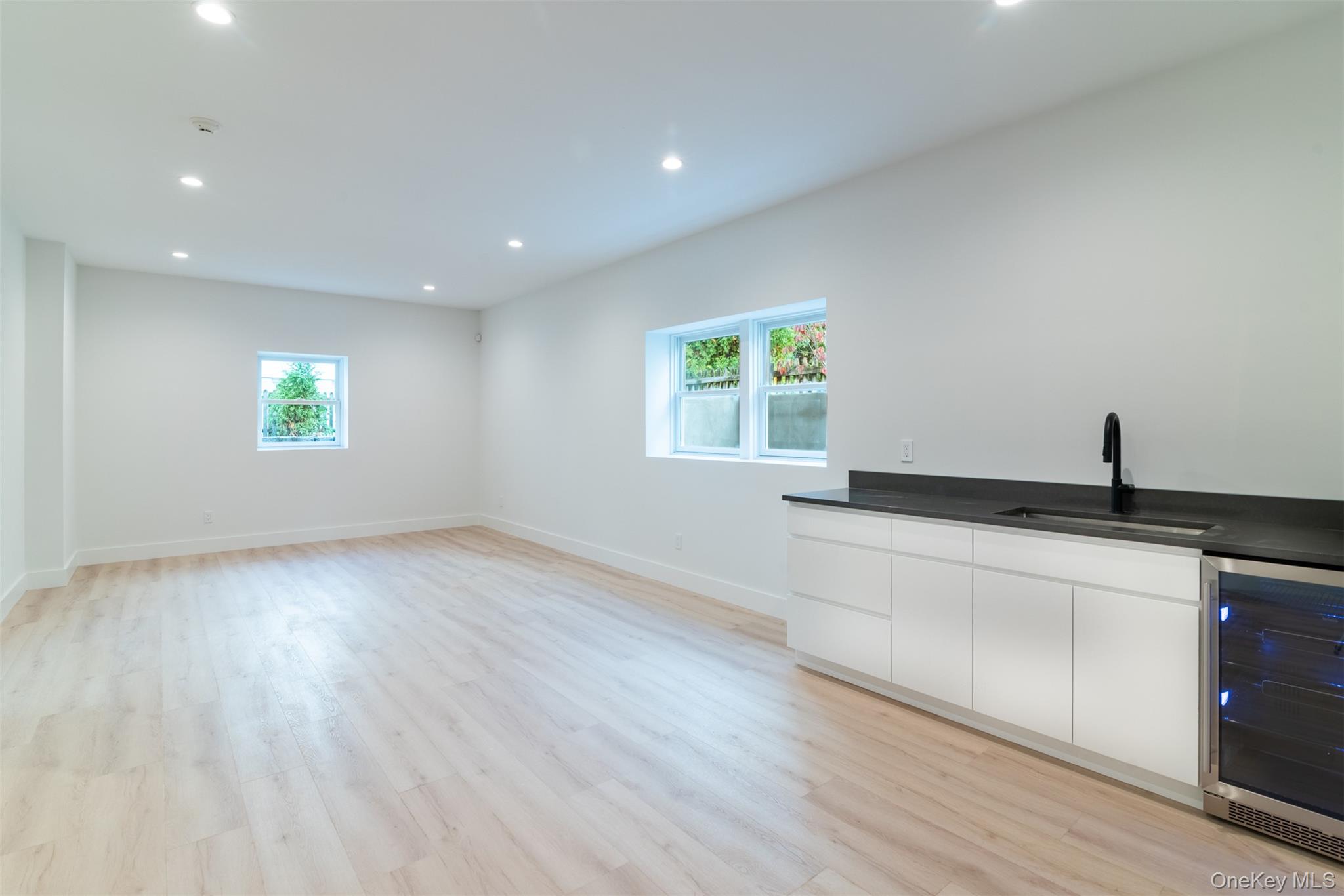 #18 photo, 233 Nelson Road, Scarsdale , NY 10583