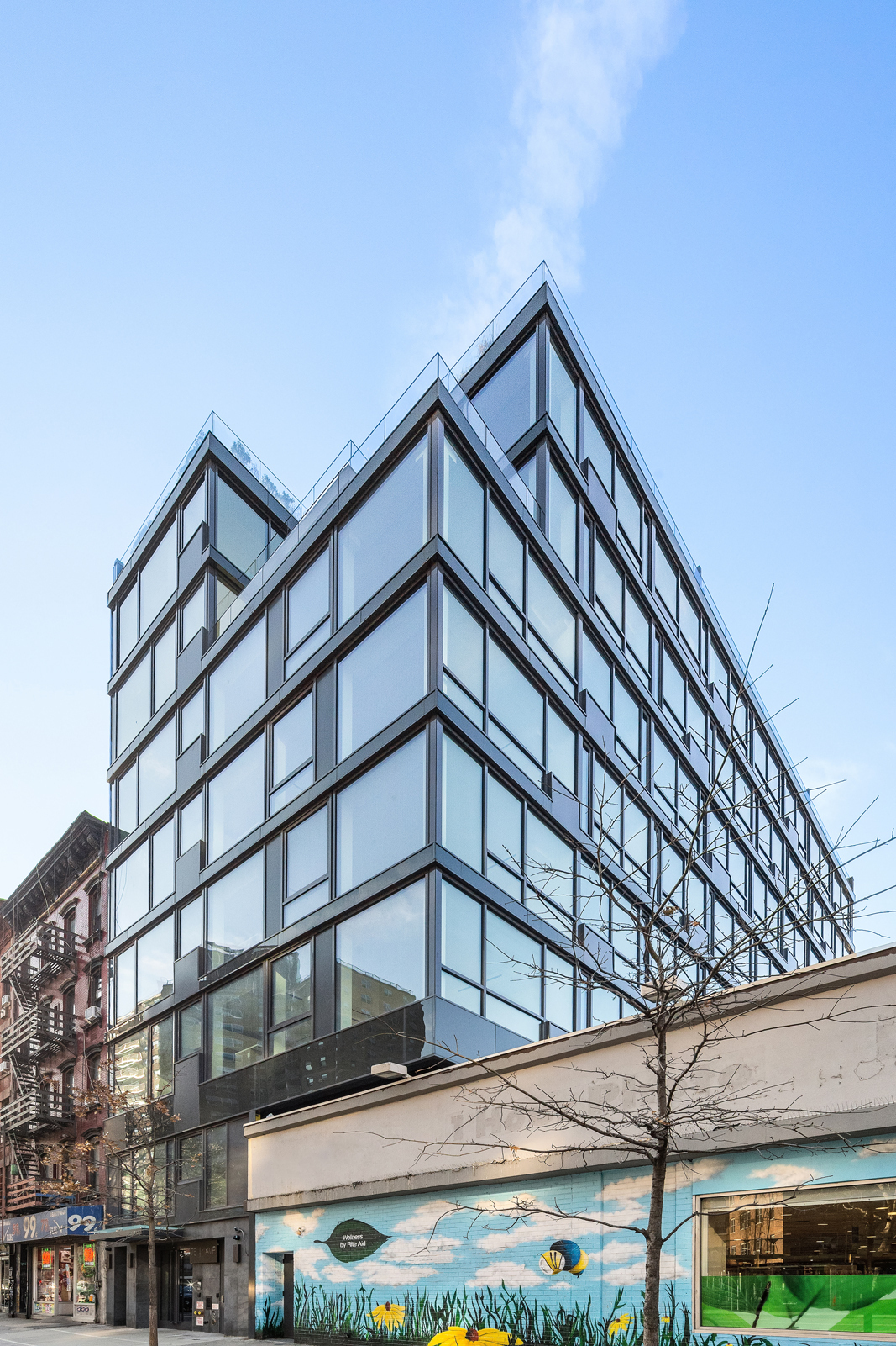 #13 photo, 75 1ST Avenue, マンハッタン East Village , NY 10003