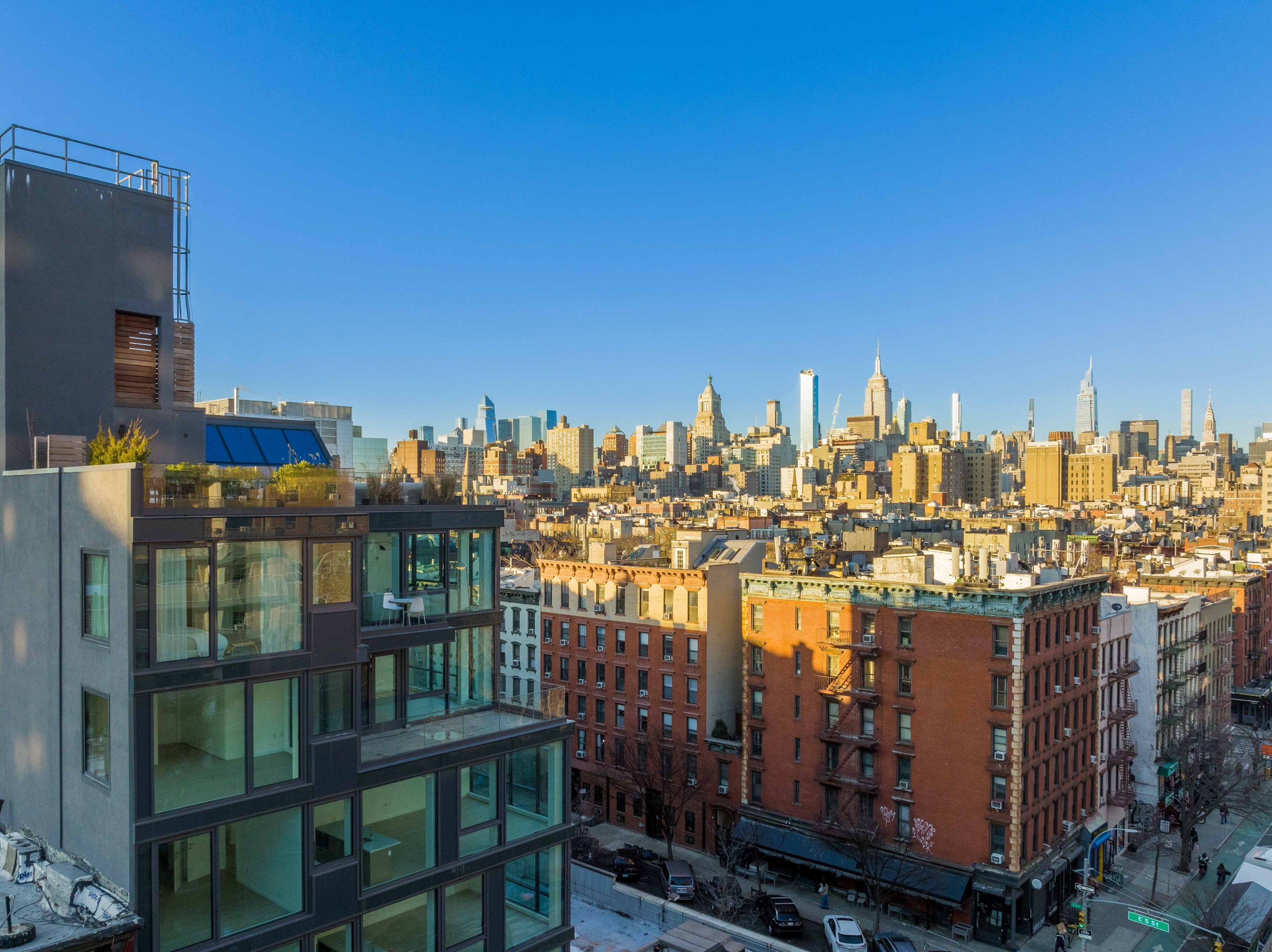 #14 photo, 75 1ST Avenue, マンハッタン East Village , NY 10003