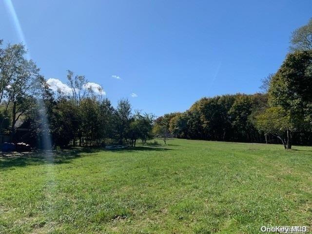 #6 photo, 385 New Suffolk Avenue, Mattituck , NY 11952