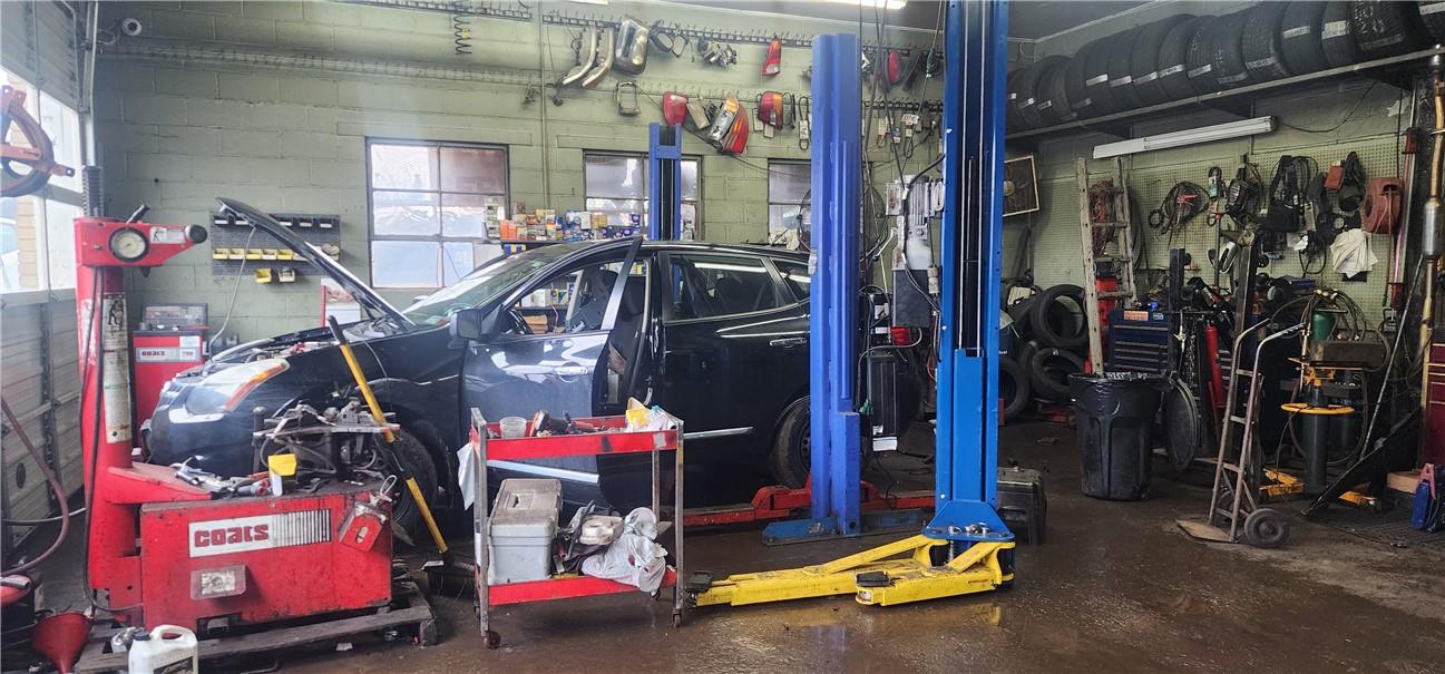 #6 photo, 100 E Broadway, Monticello , NY 12701