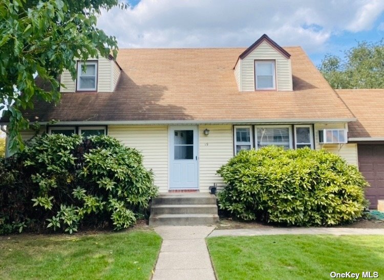 #1 photo, 19 Anderson Street, Bethpage , NY 11714