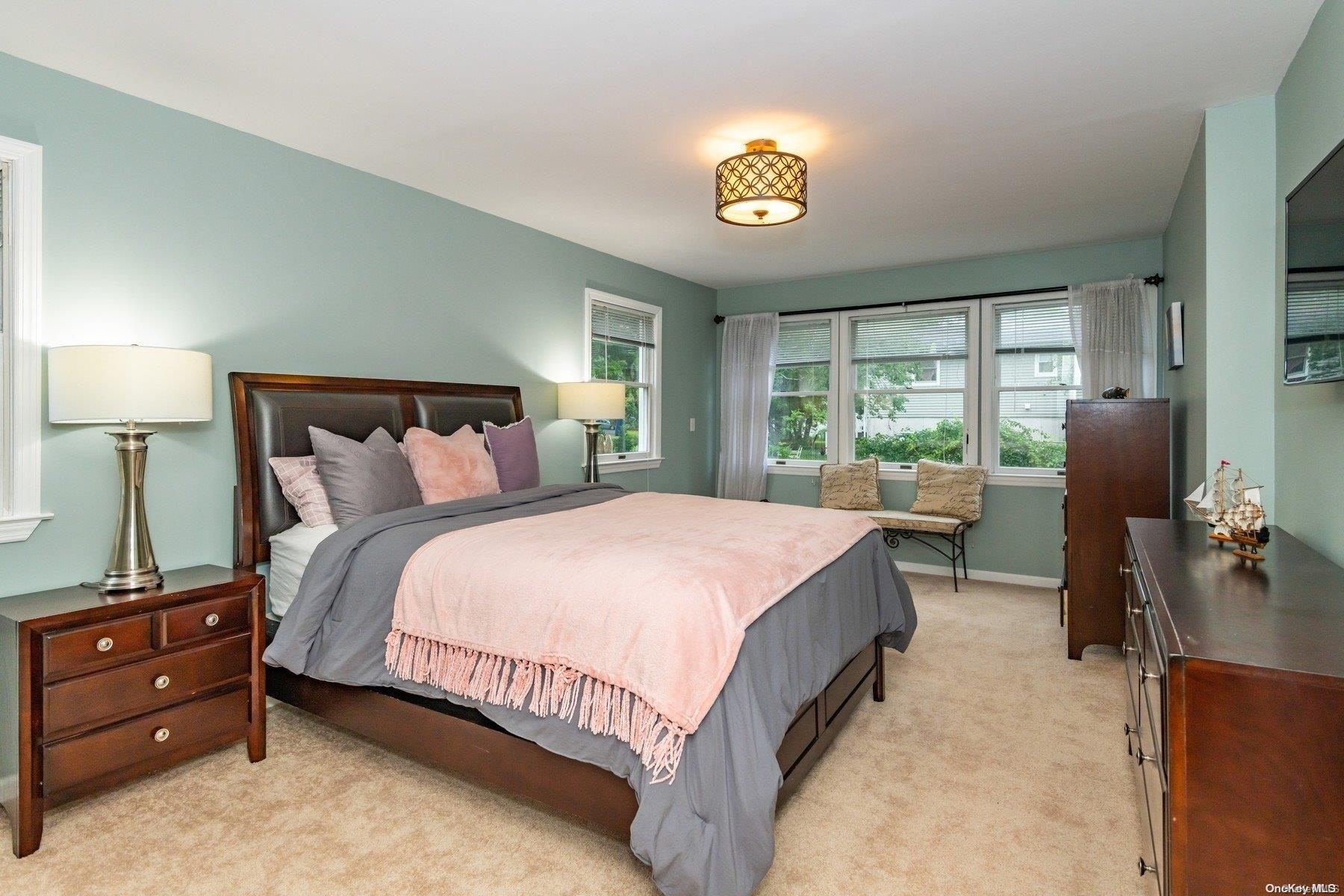 #11 photo, 5 Hyler Drive, サフォーク郡 Hampton Bays , NY 11946