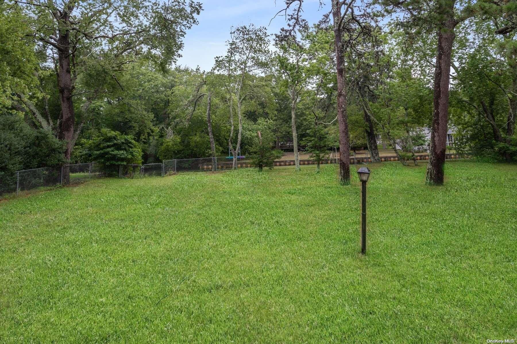 #18 photo, 5 Hyler Drive, サフォーク郡 Hampton Bays , NY 11946