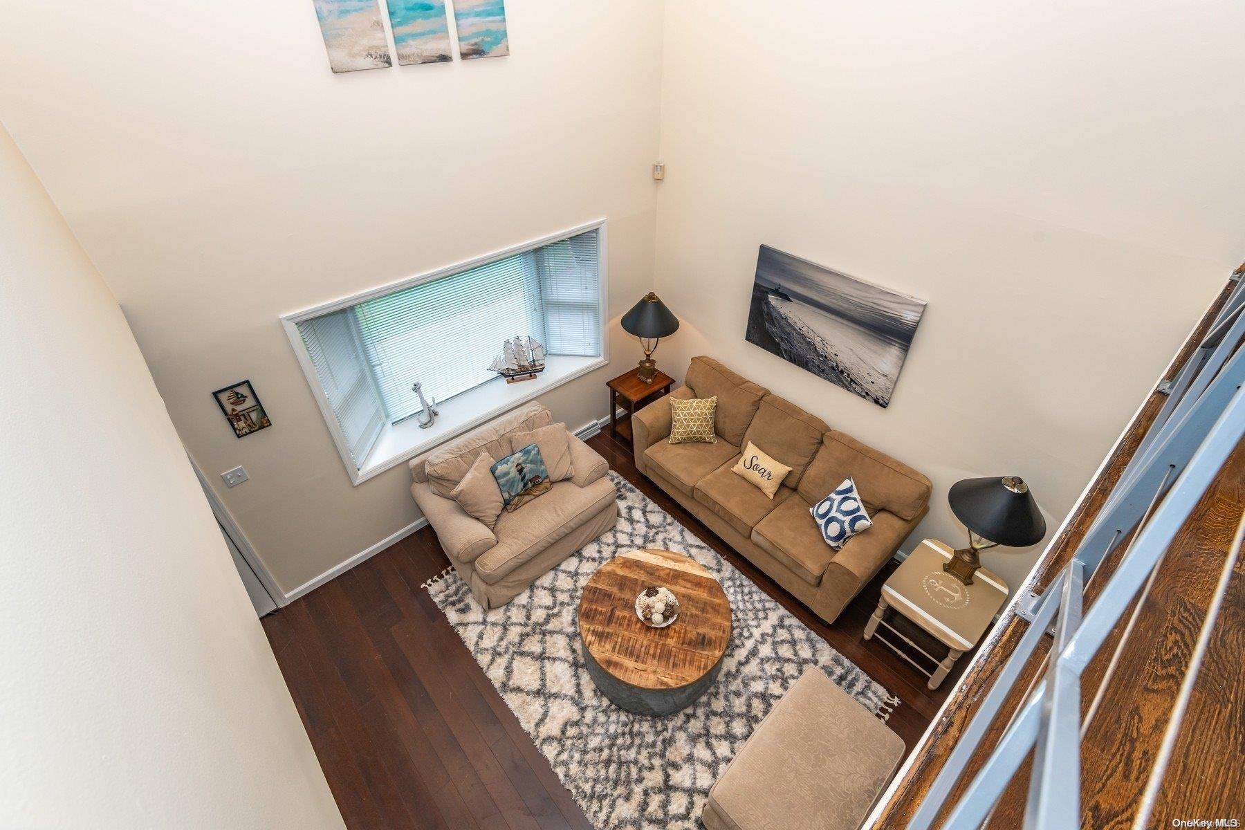 #4 photo, 5 Hyler Drive, サフォーク郡 Hampton Bays , NY 11946