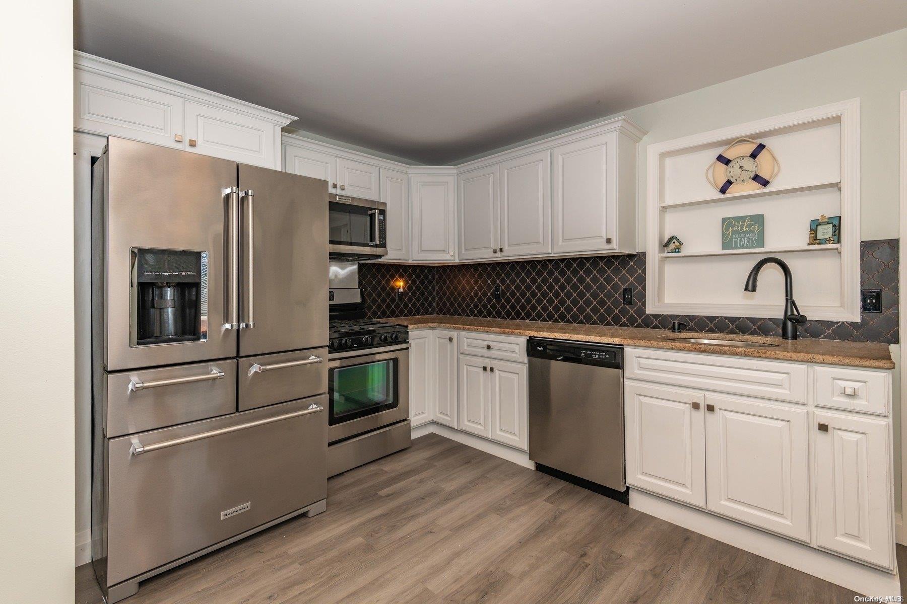 #6 photo, 5 Hyler Drive, サフォーク郡 Hampton Bays , NY 11946