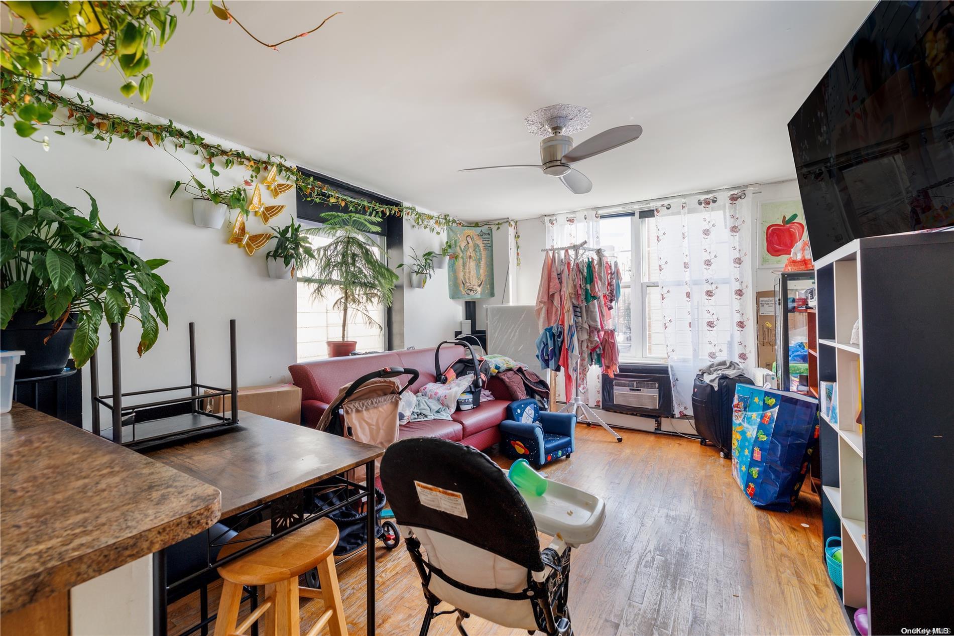 #20 photo, 838 Courtlandt Avenue, Bronx , NY 10451