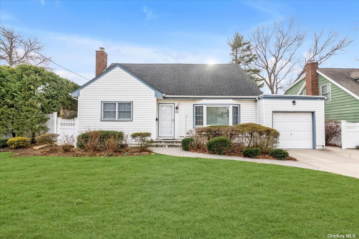 #1 photo, 65 Orbach Avenue, ナッソー郡 Malverne , NY 11565