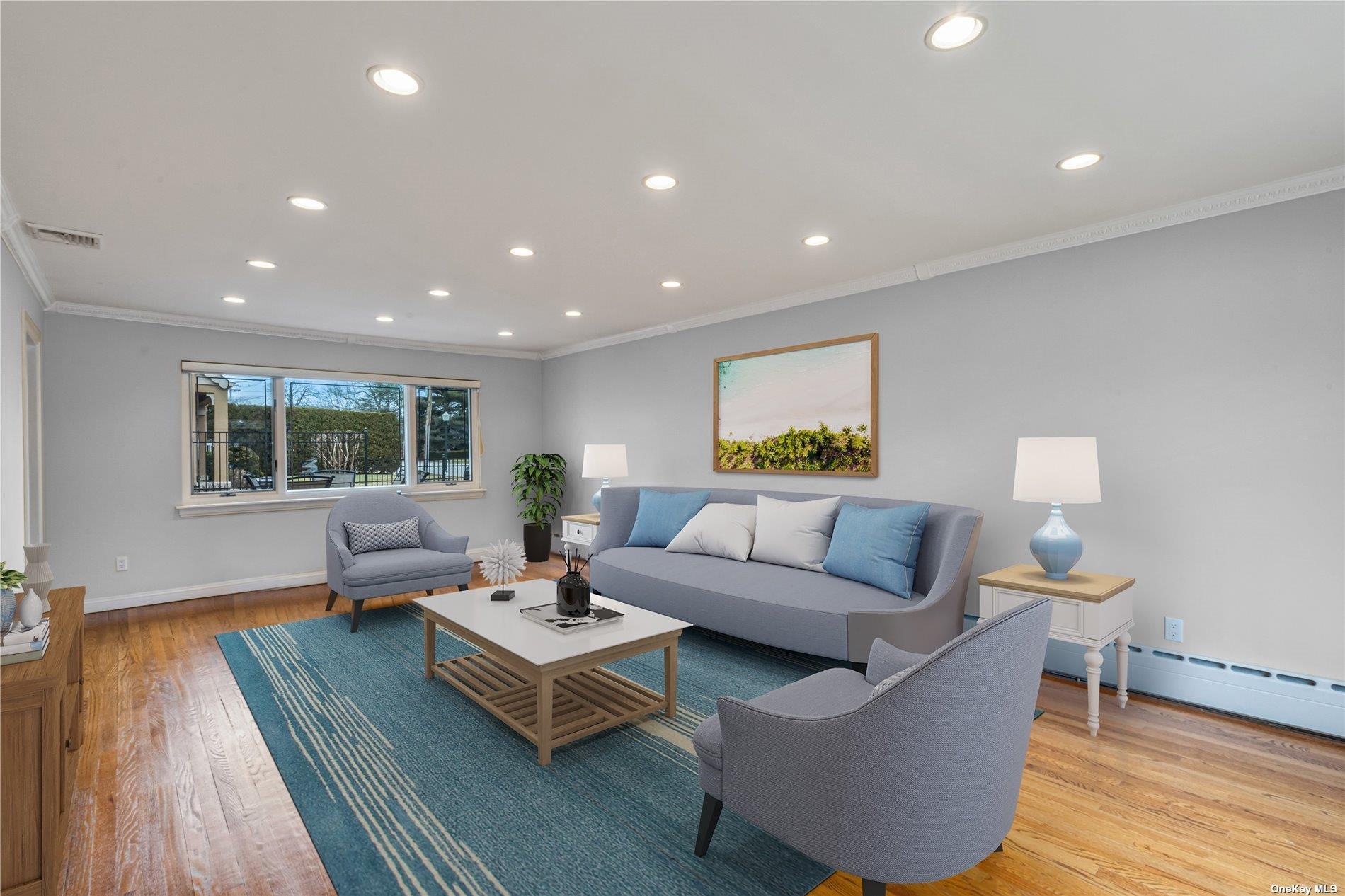 #2 photo, 4 Midfarm Road, ナッソー郡 Rockville Centre , NY 11570