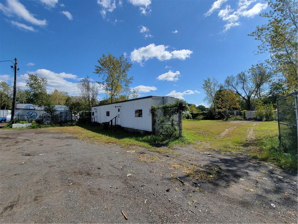 #9 photo, 375 Western Highway, Tappan , NY 10983