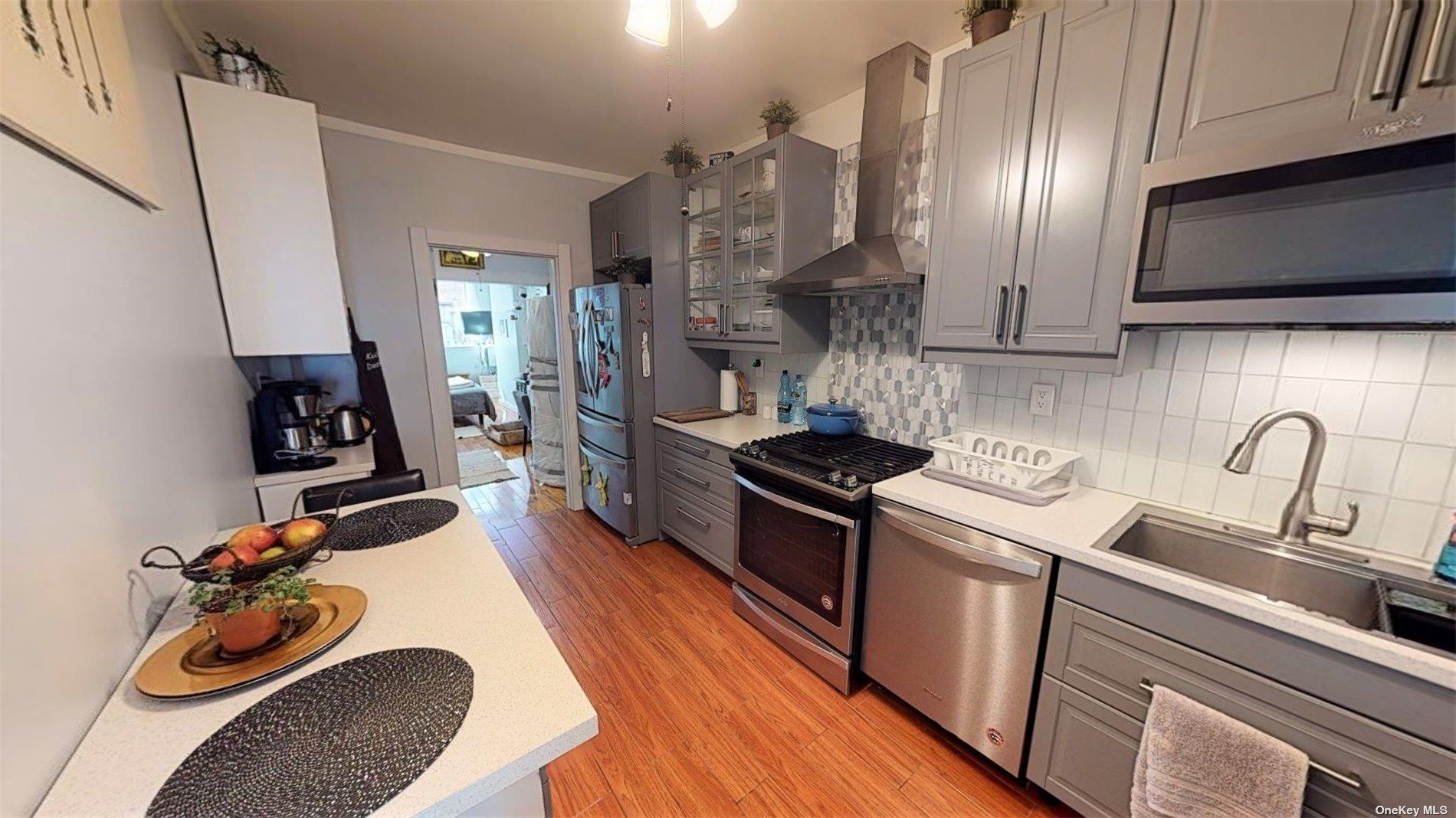 #18 photo, 46 Sutton Street, ブルックリン区 Brooklyn , NY 11222