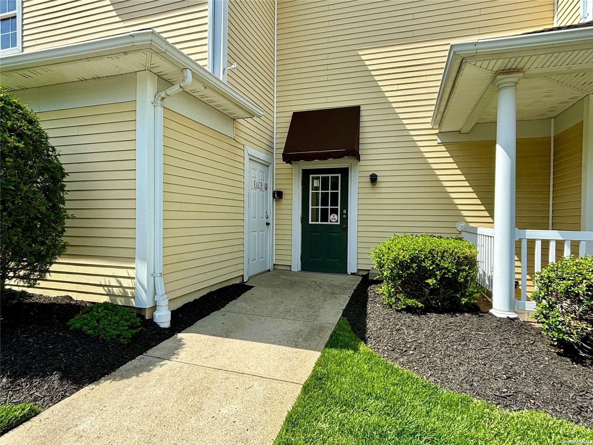 #7 photo, 910 Montauk Highway, サフォーク郡 Shirley , NY 11967