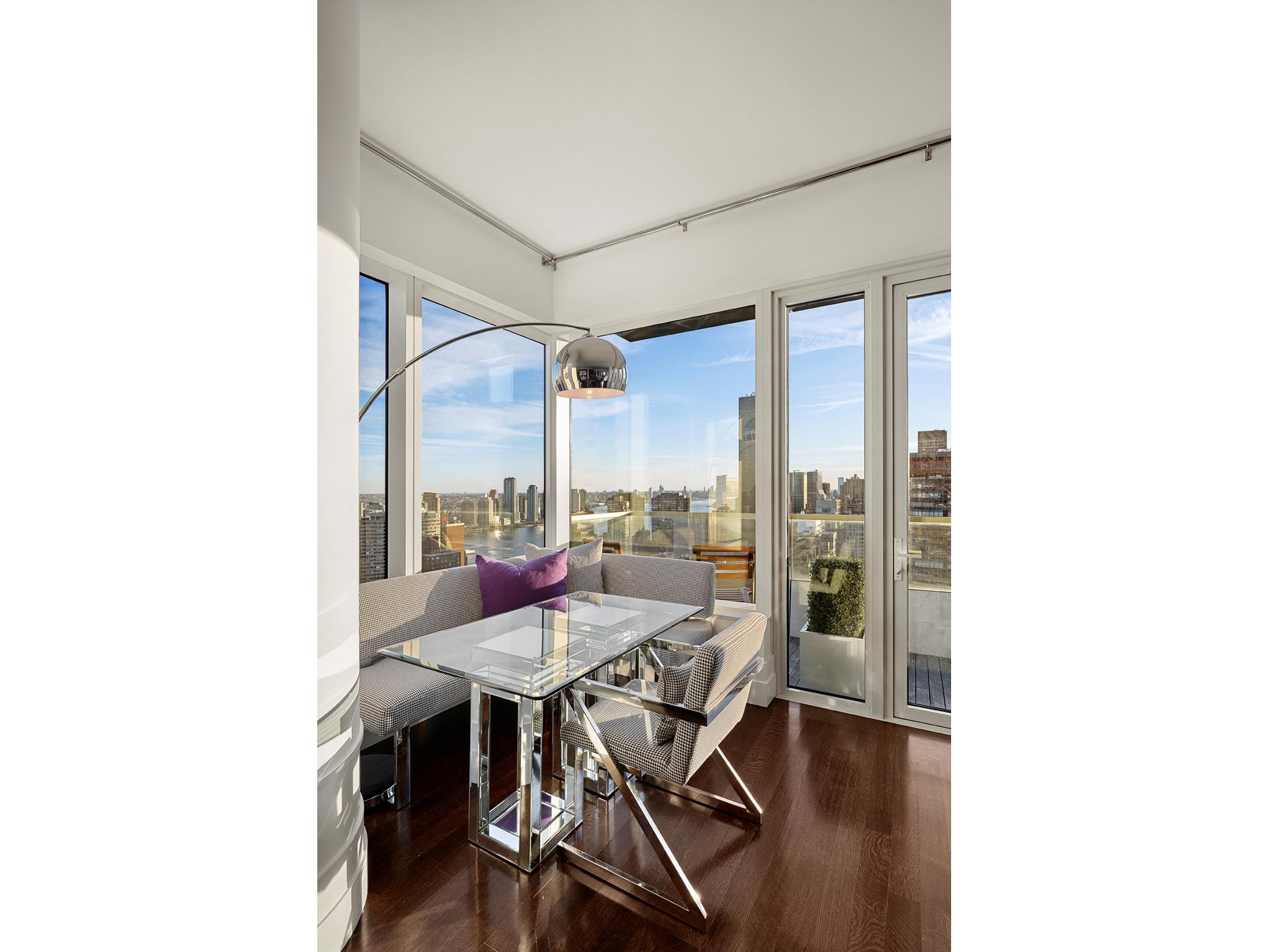 #4 photo, 252 E 57TH Street, マンハッタン Sutton Place , NY 10022