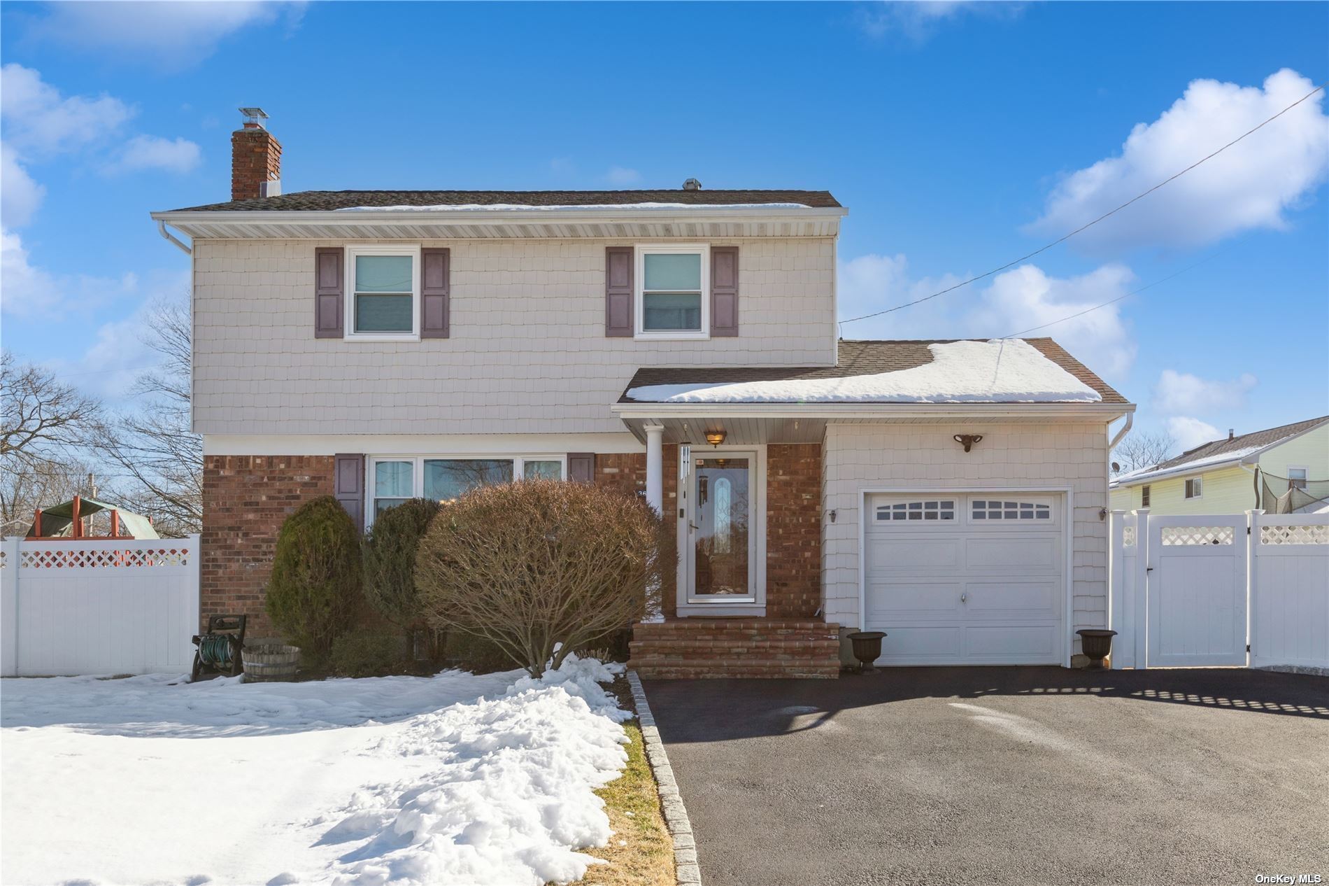 #1 photo, 369 Broadway, Port Jefferson Station , NY 11776