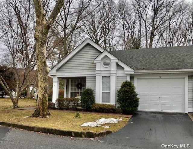 #1 photo, 110 Glen Drive, サフォーク郡 Ridge , NY 11961