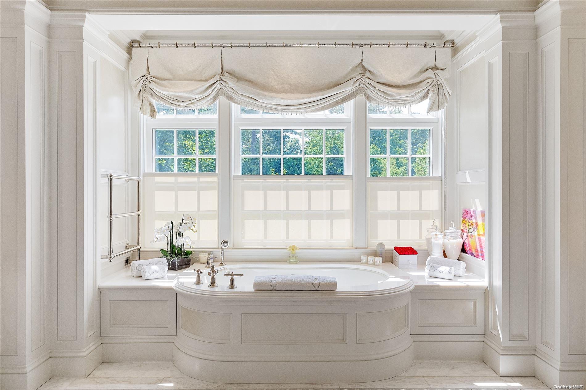 #19 photo, 6 Spring Hill Lane, ナッソー郡 Old Westbury , NY 11568