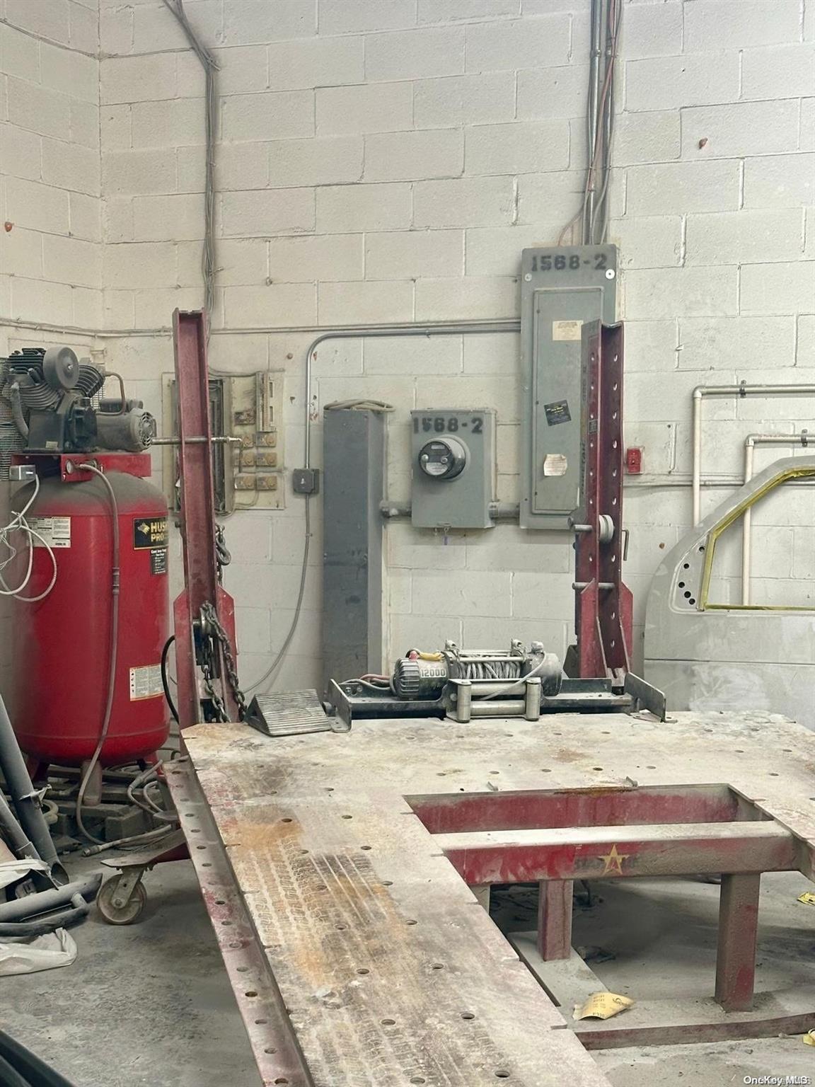 #14 photo, 1568 Ocean Avenue, サフォーク郡 Bohemia , NY 11716