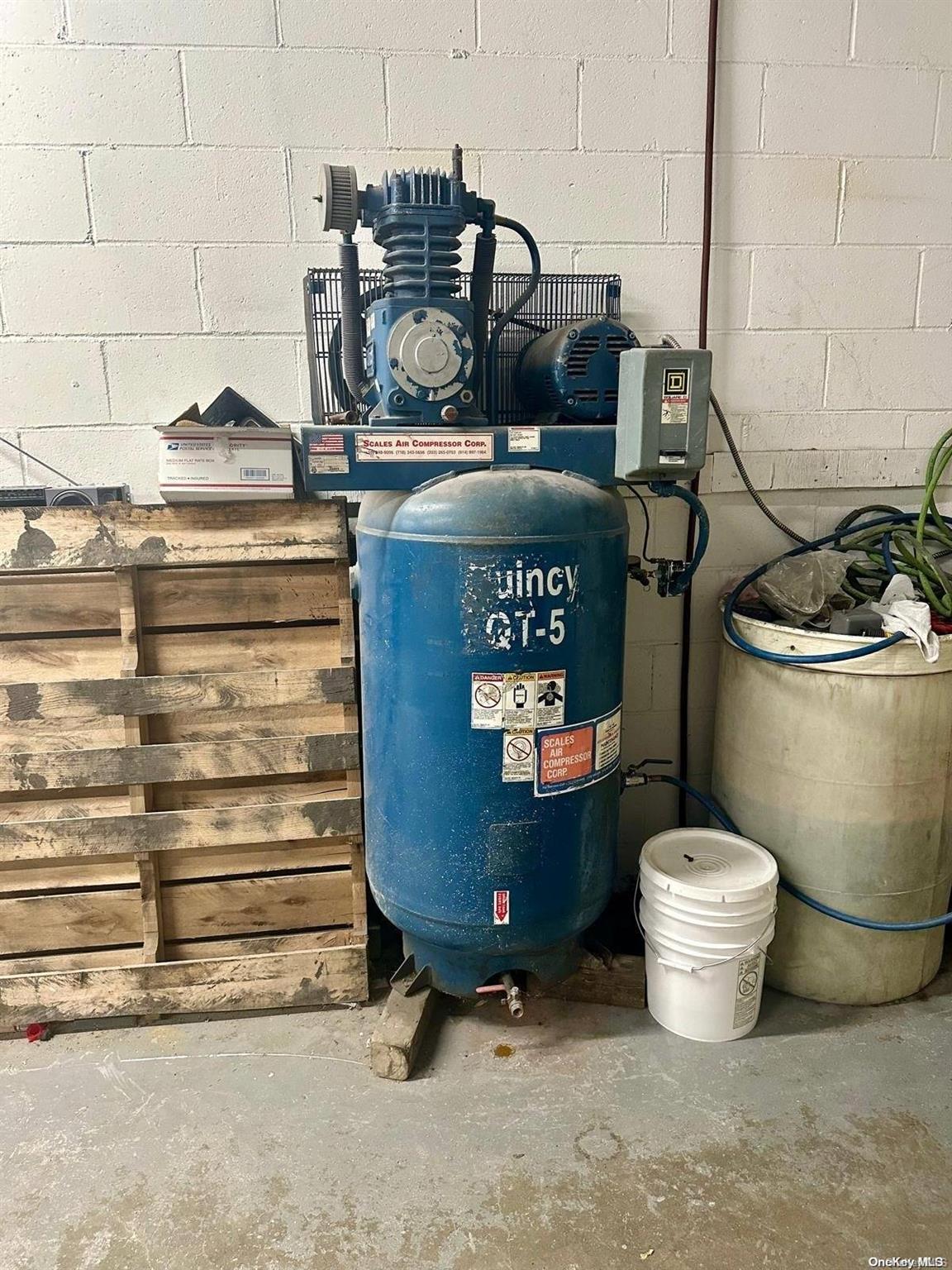 #5 photo, 1568 Ocean Avenue, サフォーク郡 Bohemia , NY 11716