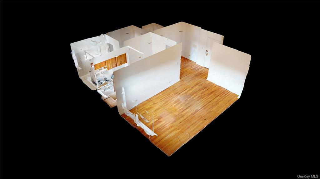 #1 photo, 105-37 64 Avenue, Куинс ‖ Forest Hills , NY 11375