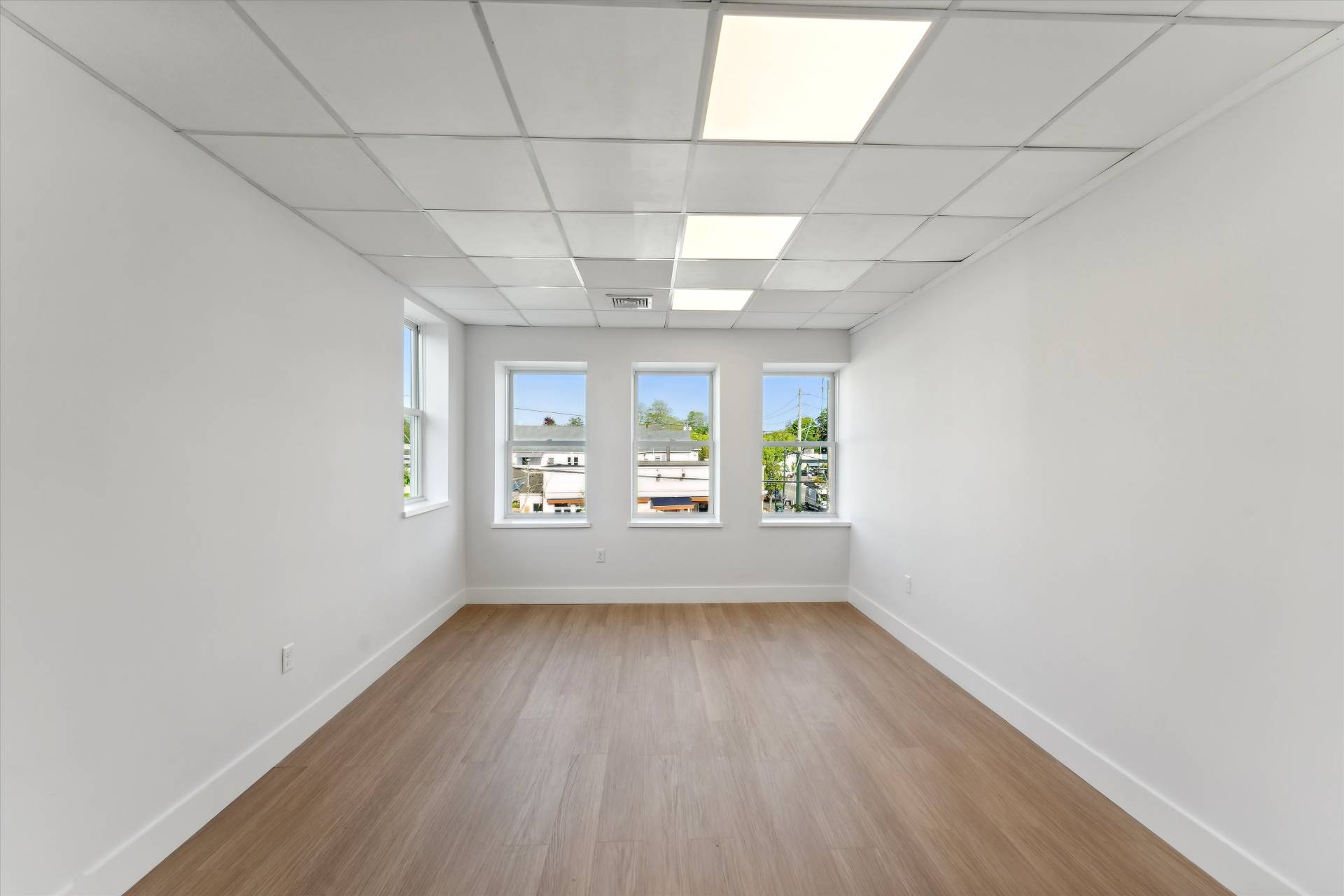 #5 photo, 3 Windmill Ln, サフォーク郡 Southampton , NY 11968