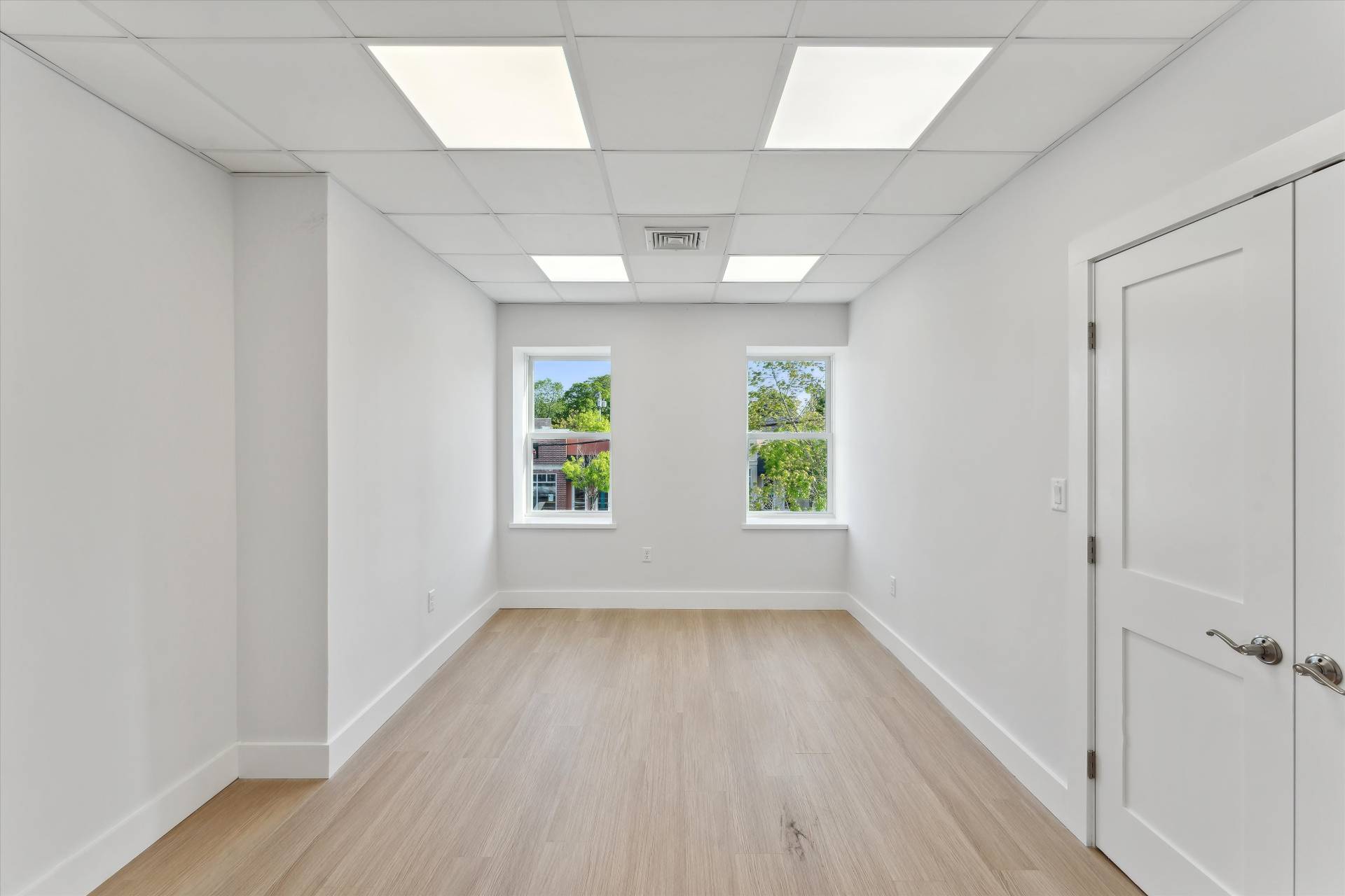 #8 photo, 3 Windmill Ln, サフォーク郡 Southampton , NY 11968