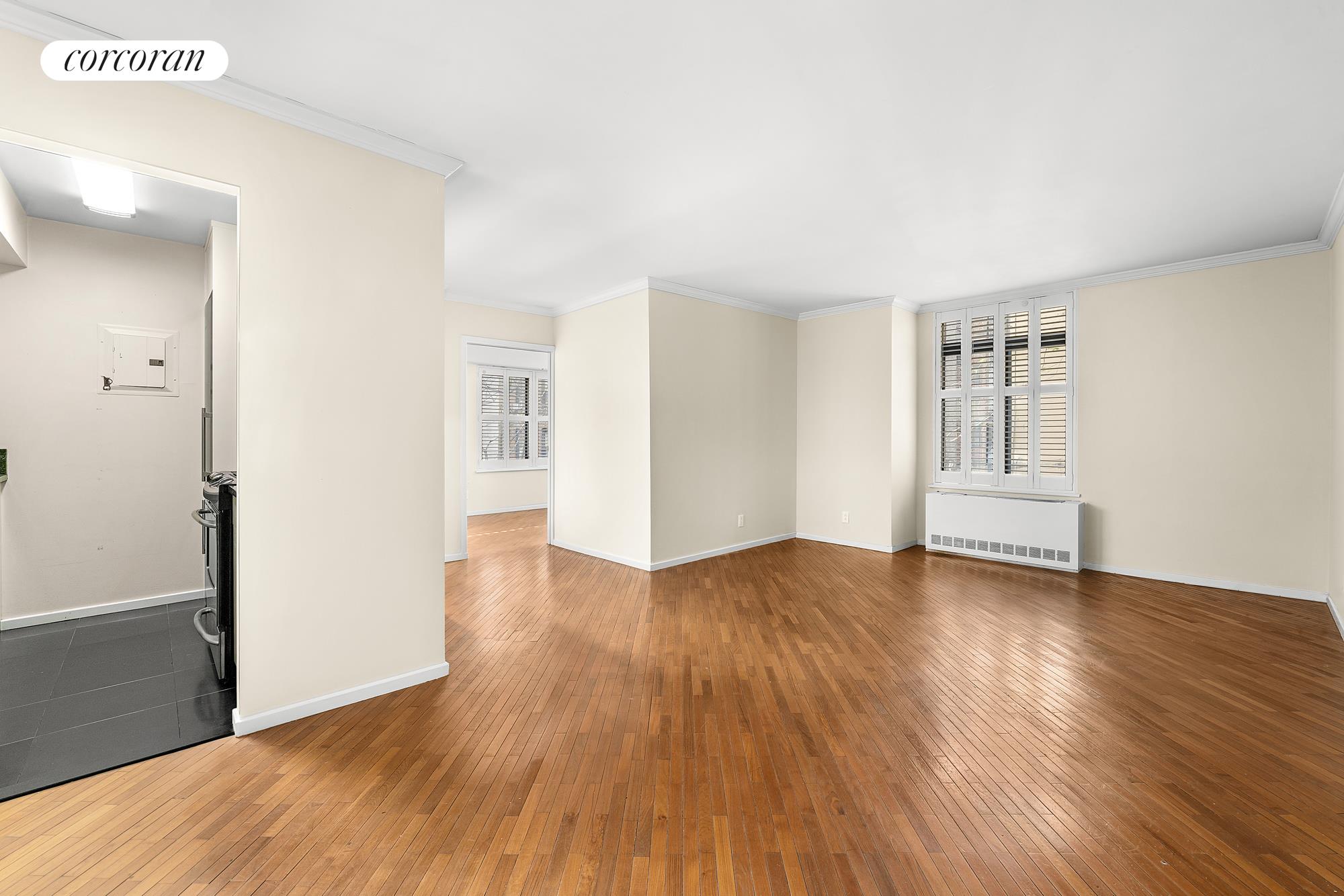 #1 photo, 400 E 70TH Street, Lenox Hill , NY 10021