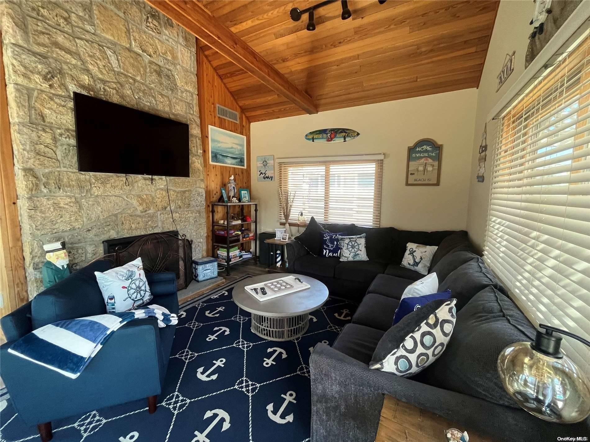 #16 photo, 332 Dehnoff Walk, Ocean Beach , NY 11770