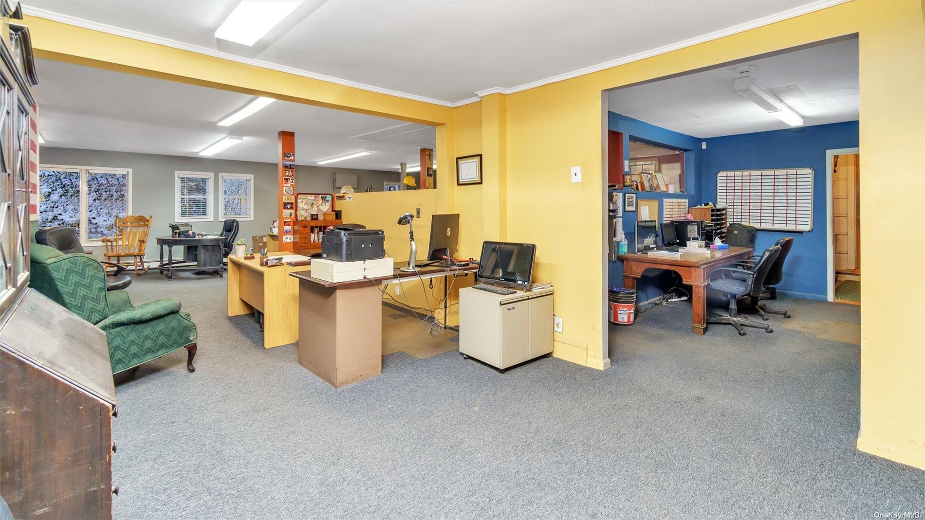 #13 photo, 32 Chichester Avenue, سوفولك Center Moriches , NY 11934